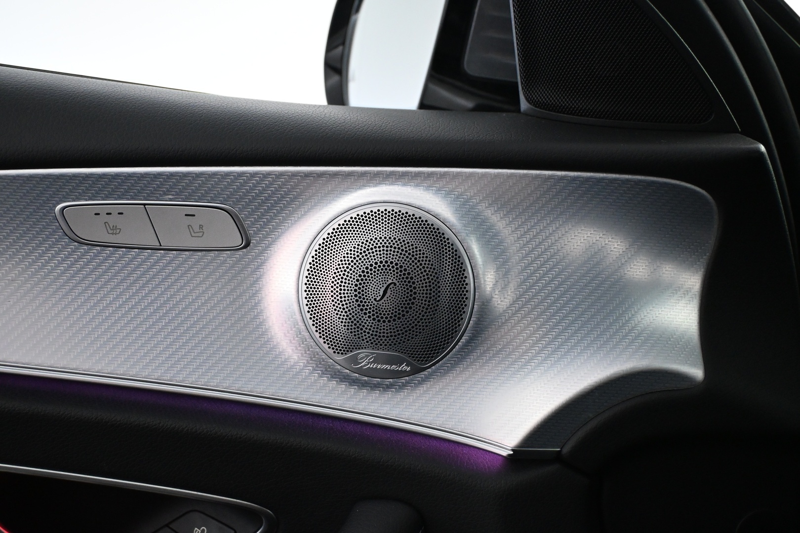 MERCEDES-BENZ E 2020
