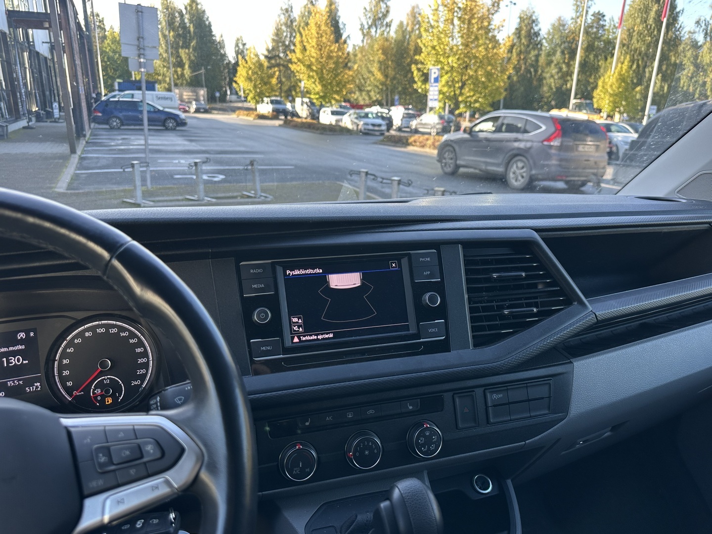 VOLKSWAGEN Transporter 2024