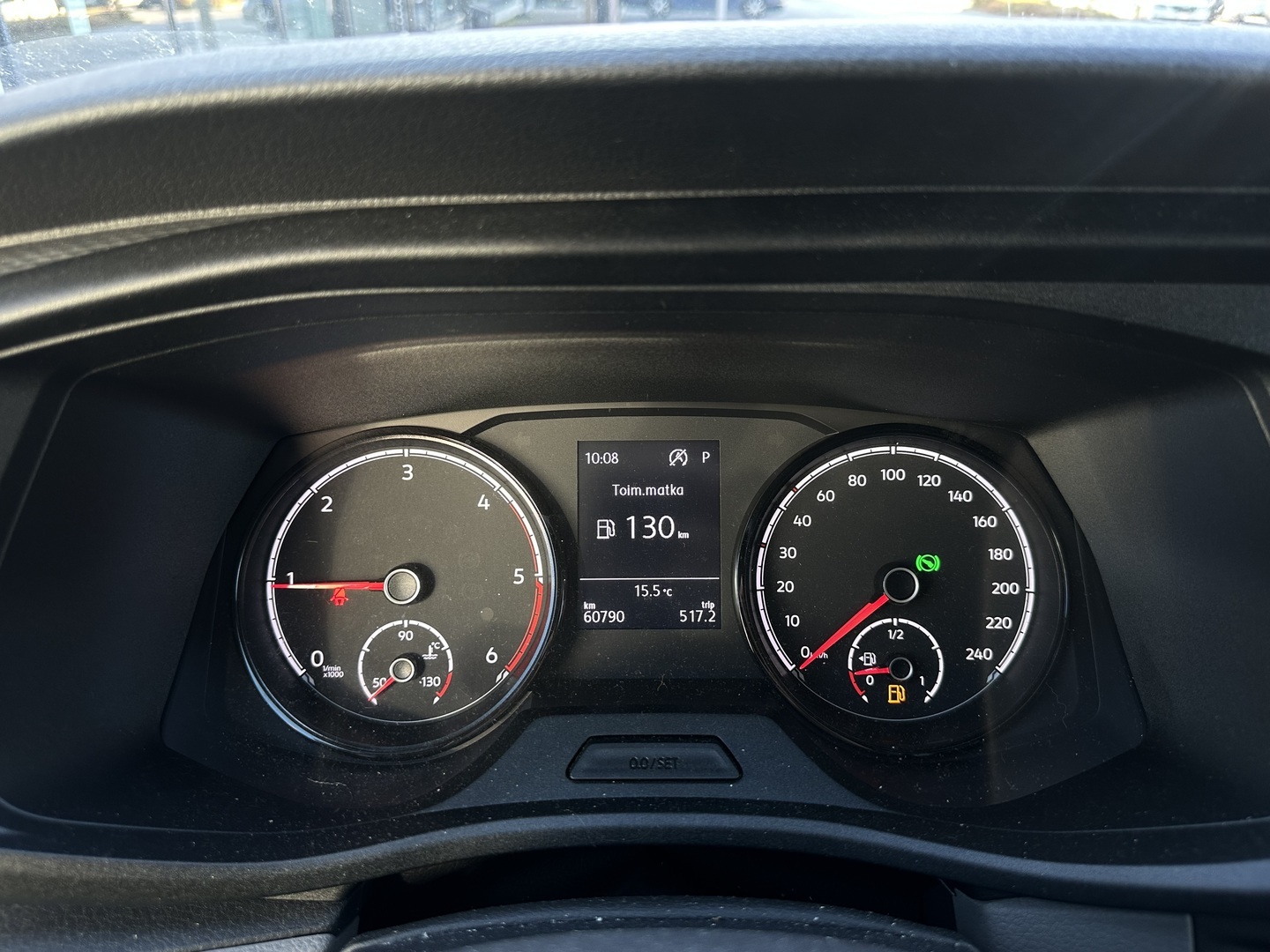 VOLKSWAGEN Transporter 2024