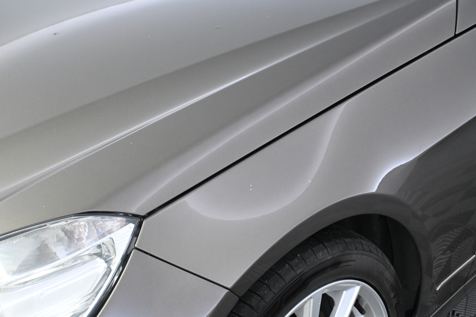 MERCEDES-BENZ E 2013