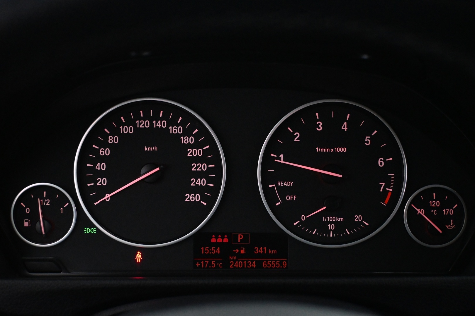 BMW 320 2016