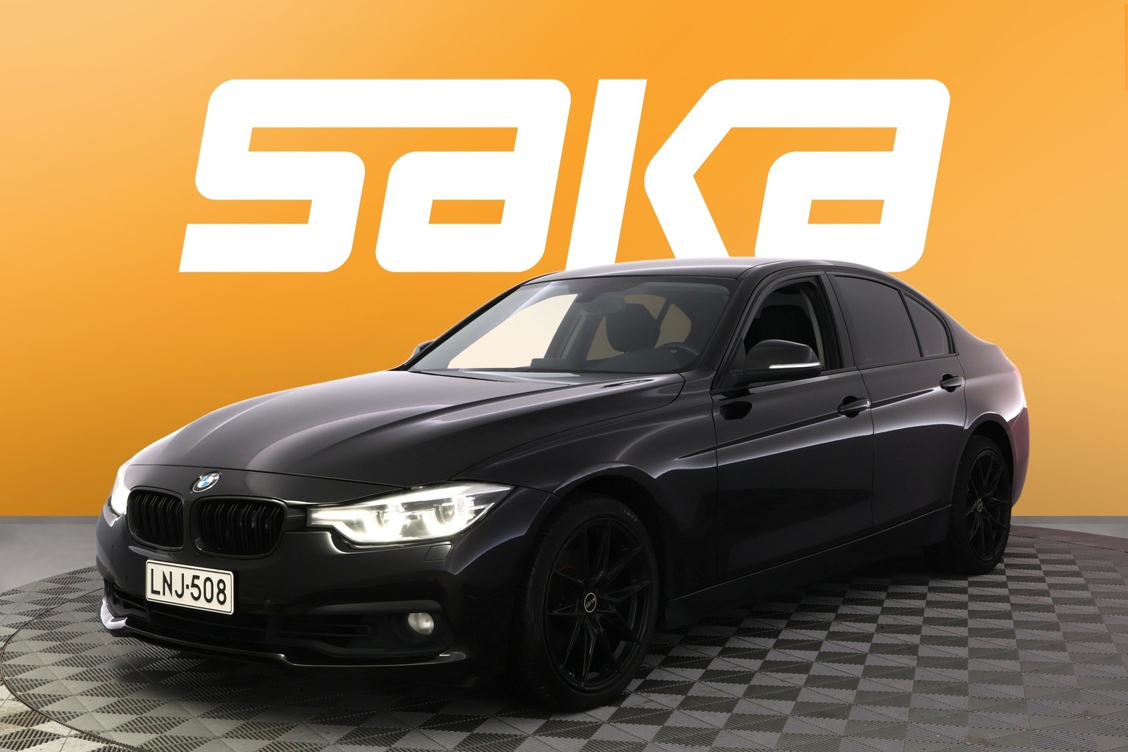 BMW 320 2016