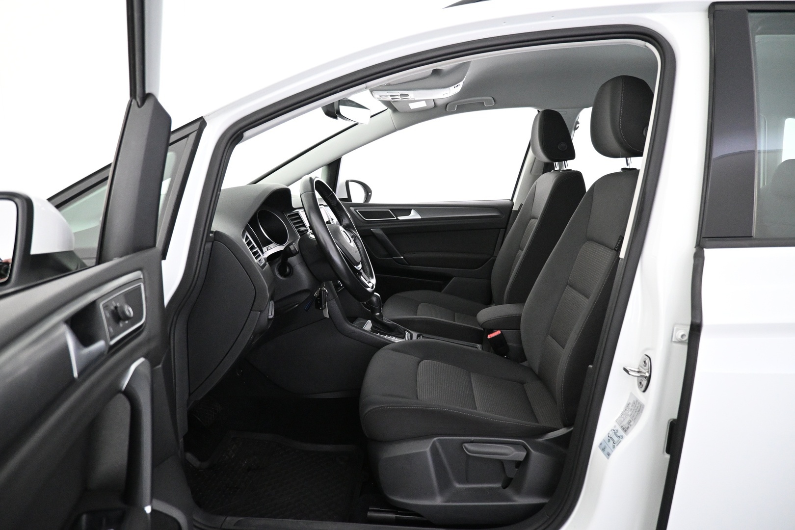 VOLKSWAGEN Golf Sportsvan 2018