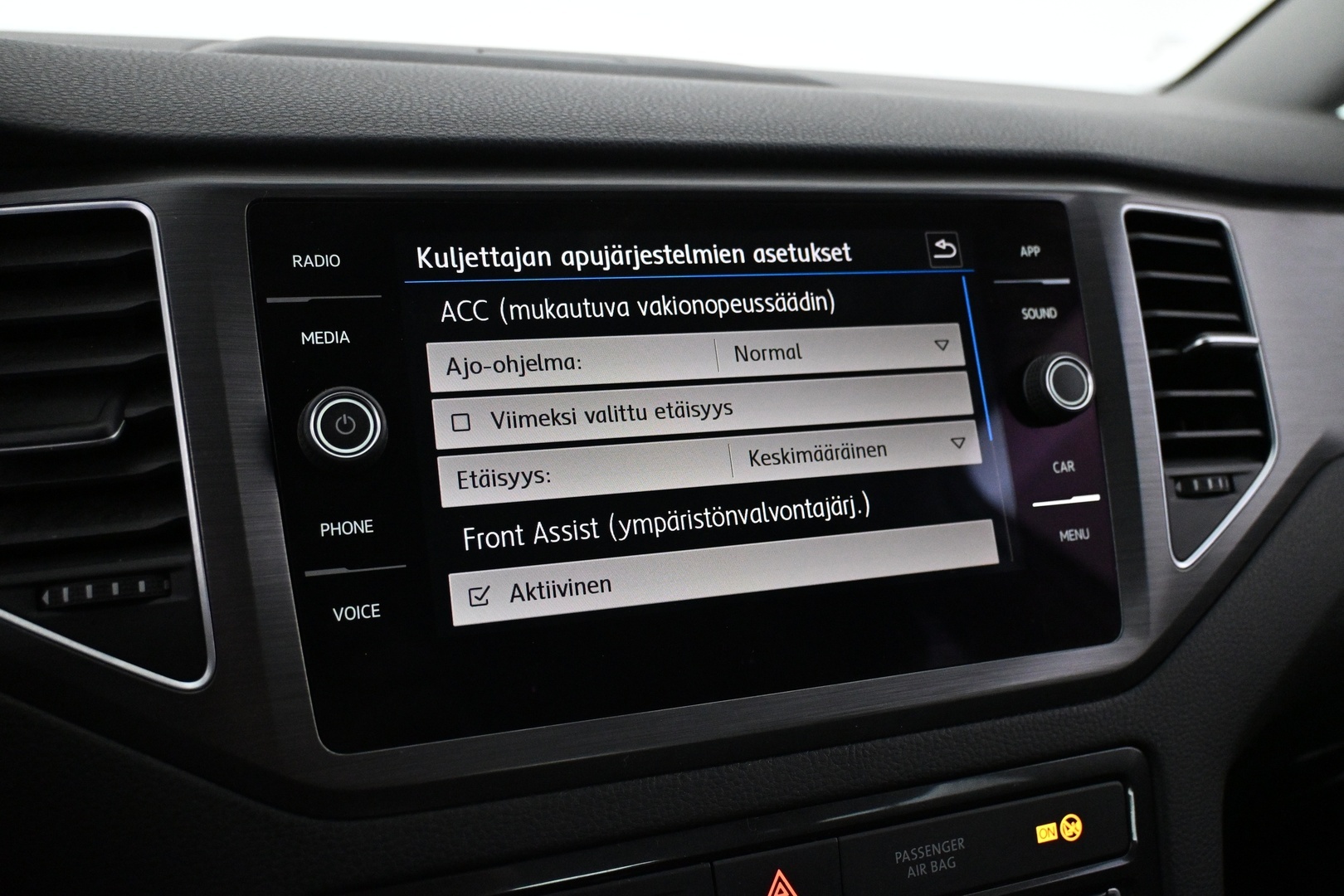 VOLKSWAGEN Golf Sportsvan 2018