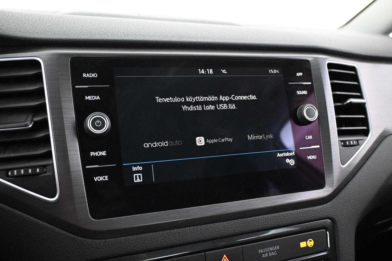 VOLKSWAGEN Golf Sportsvan 2018