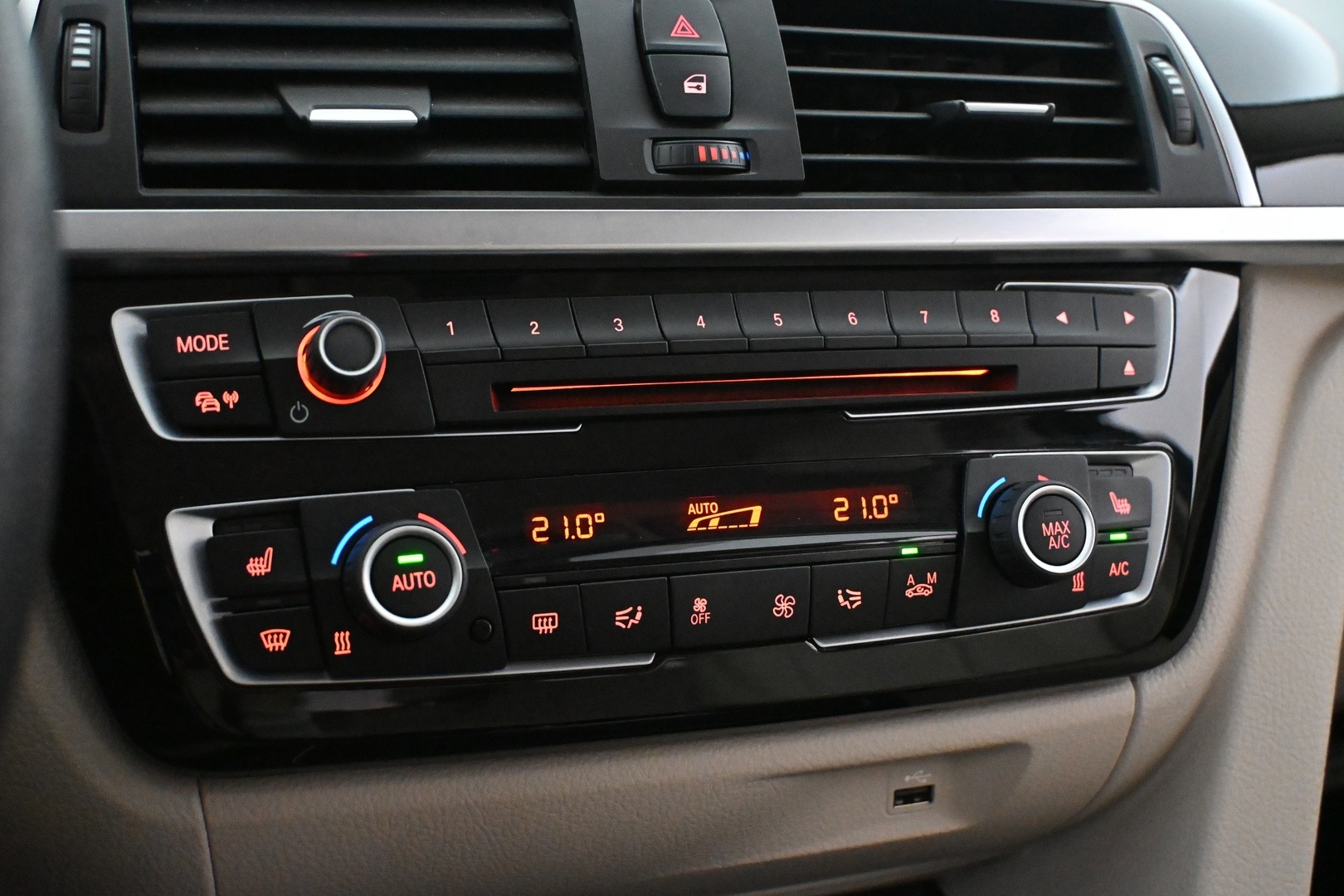 BMW 320 2019