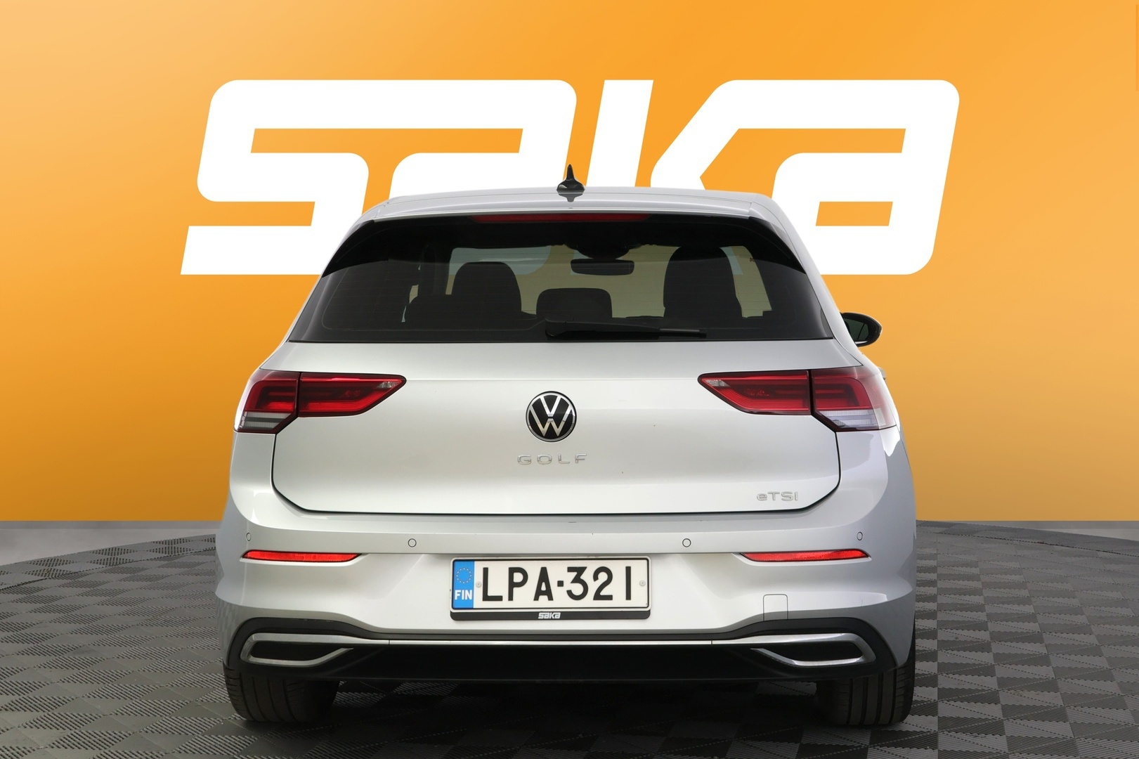 VOLKSWAGEN Golf 2021