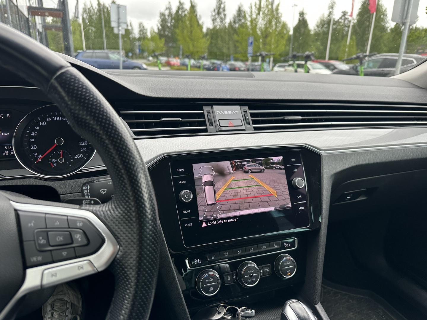 VOLKSWAGEN Passat 2020