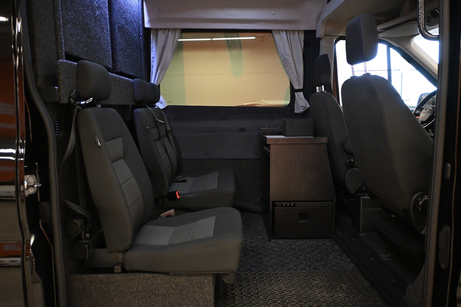 FORD Transit 2024