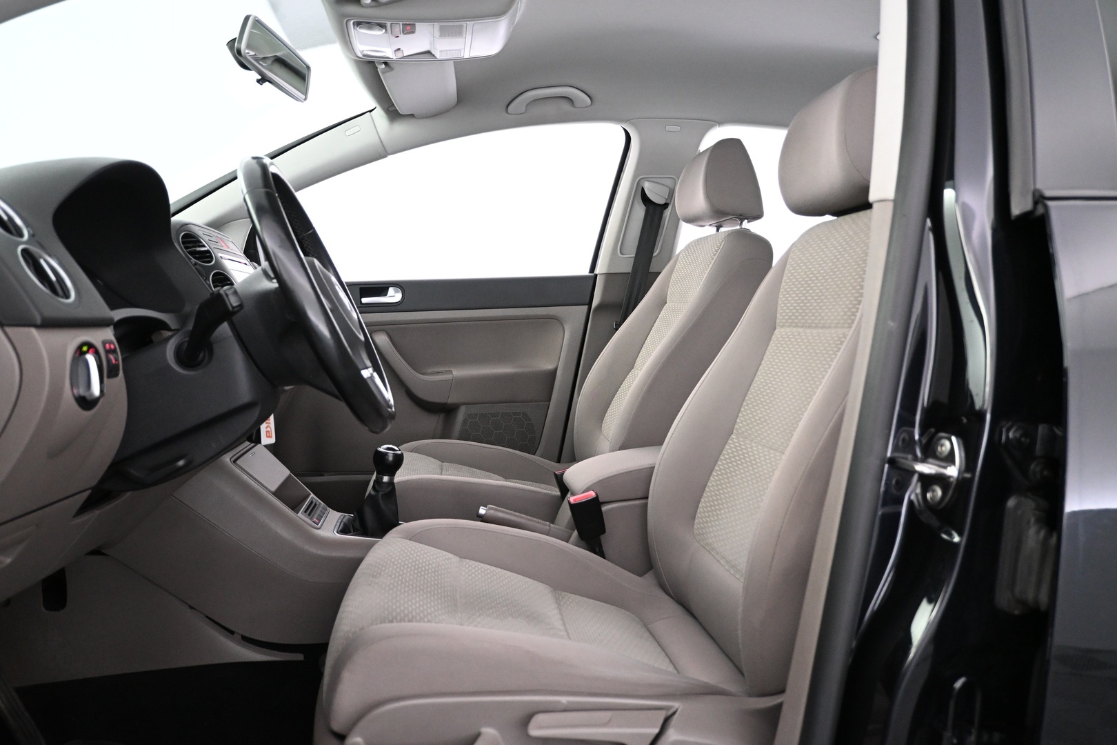 VOLKSWAGEN Golf Plus 2012