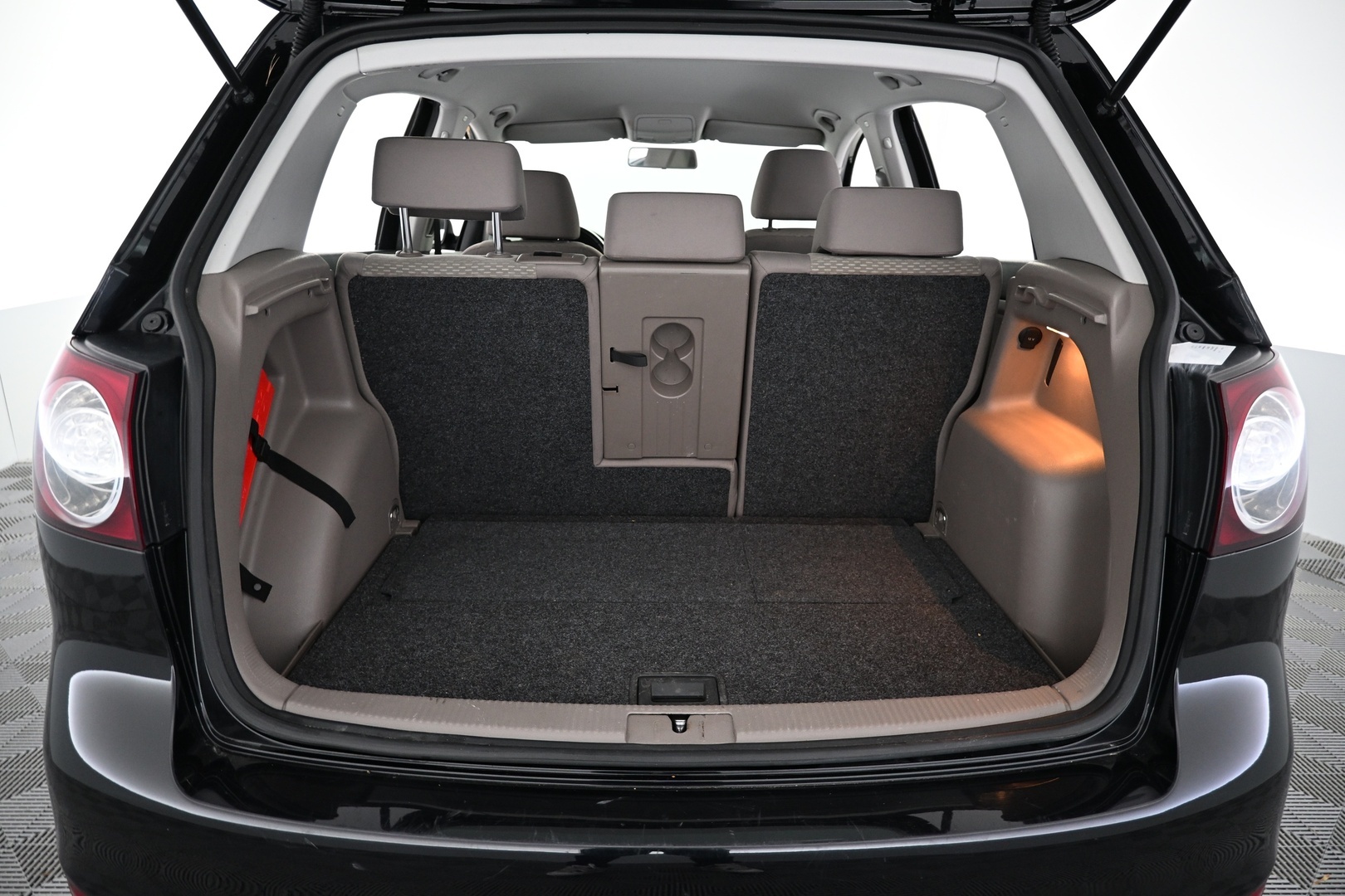 VOLKSWAGEN Golf Plus 2012