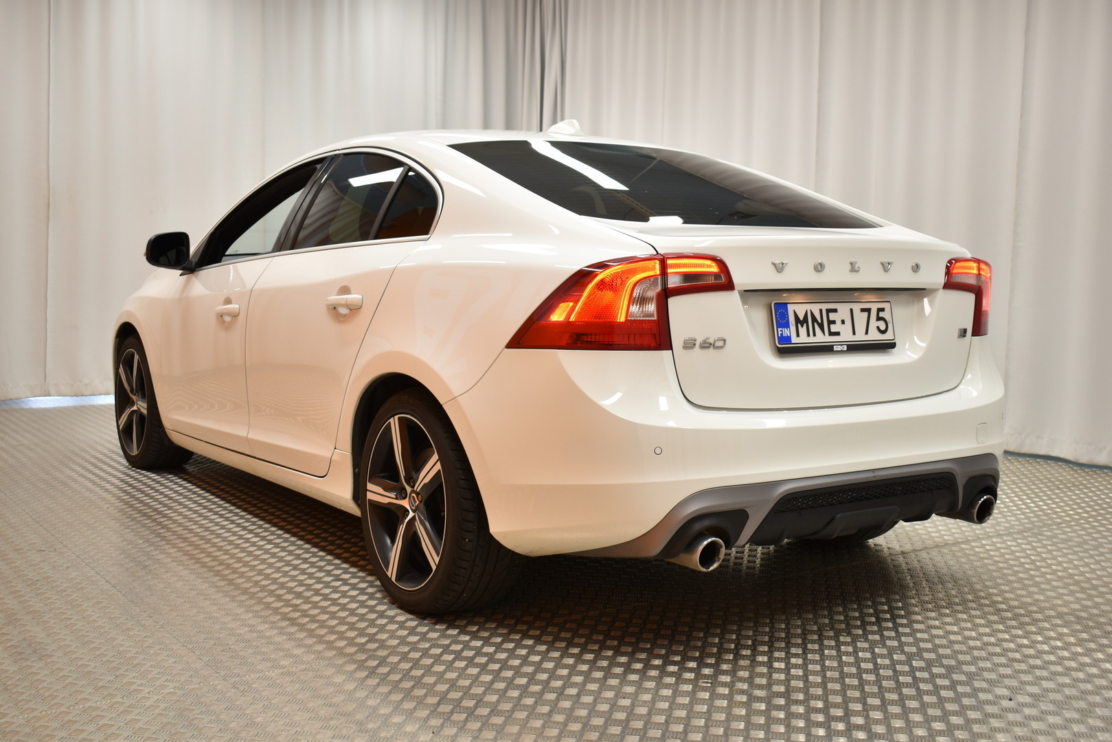 VOLVO S60 2018
