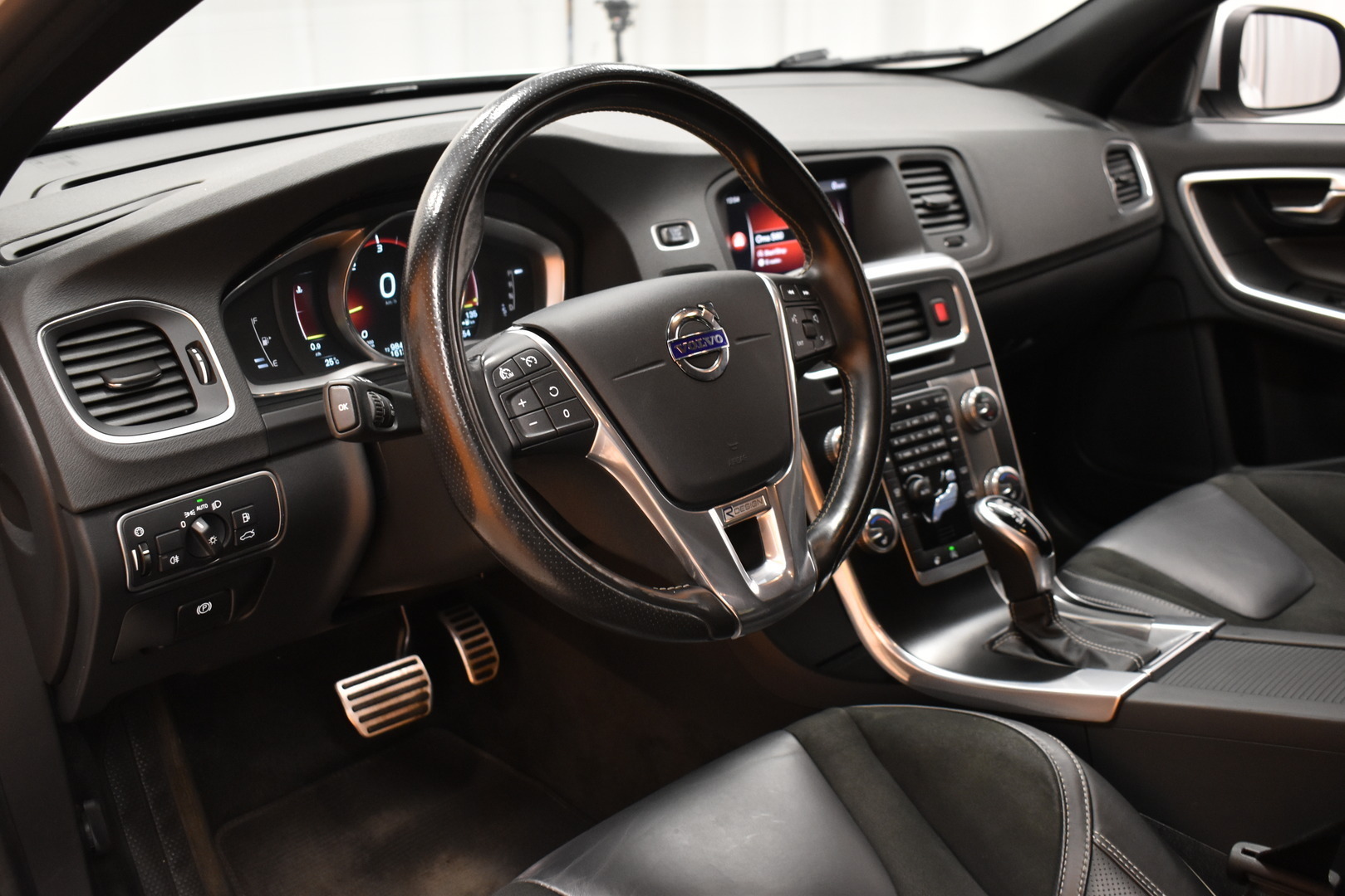 VOLVO S60 2018