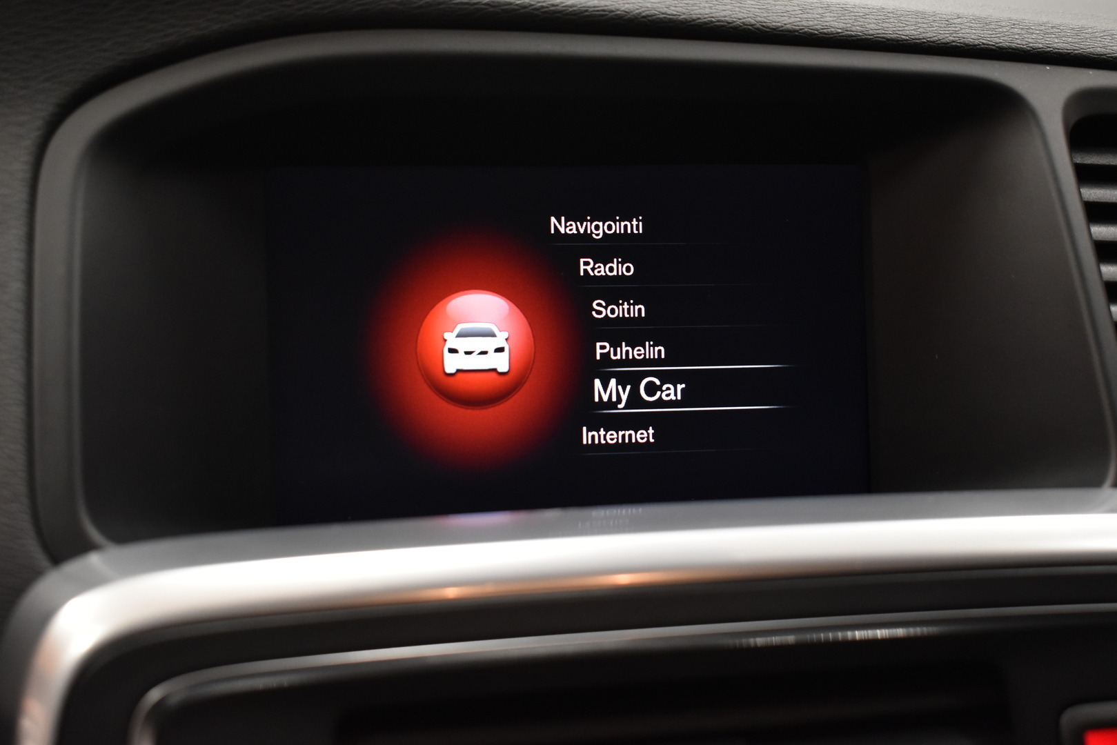VOLVO S60 2018