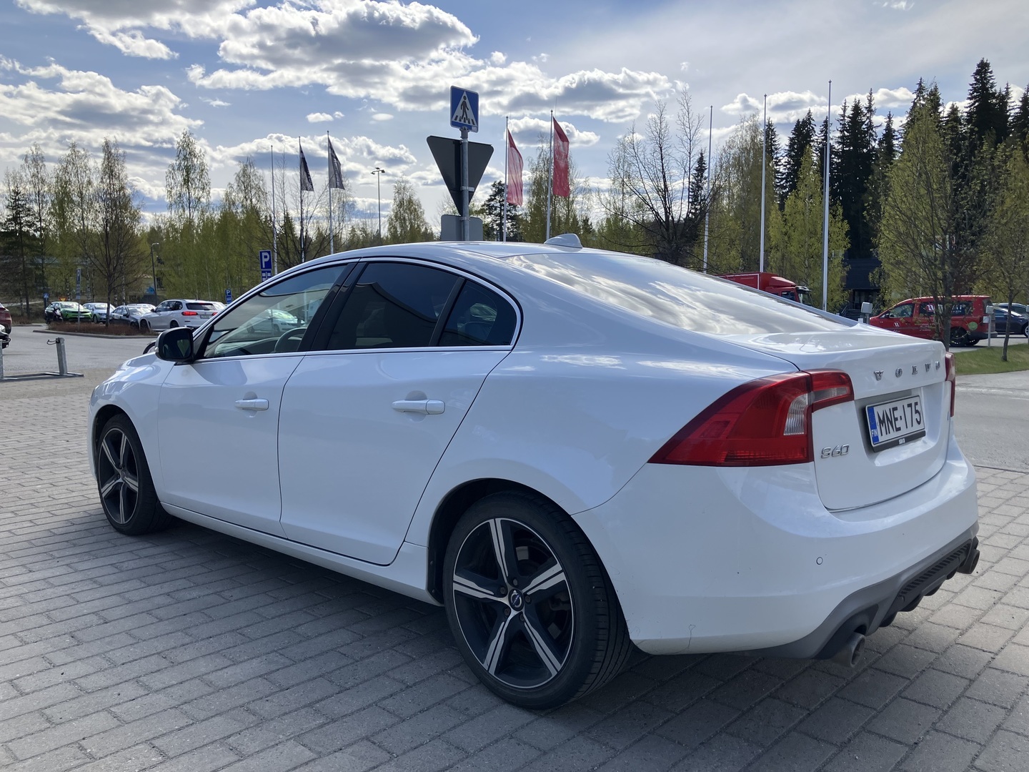 VOLVO S60 2018