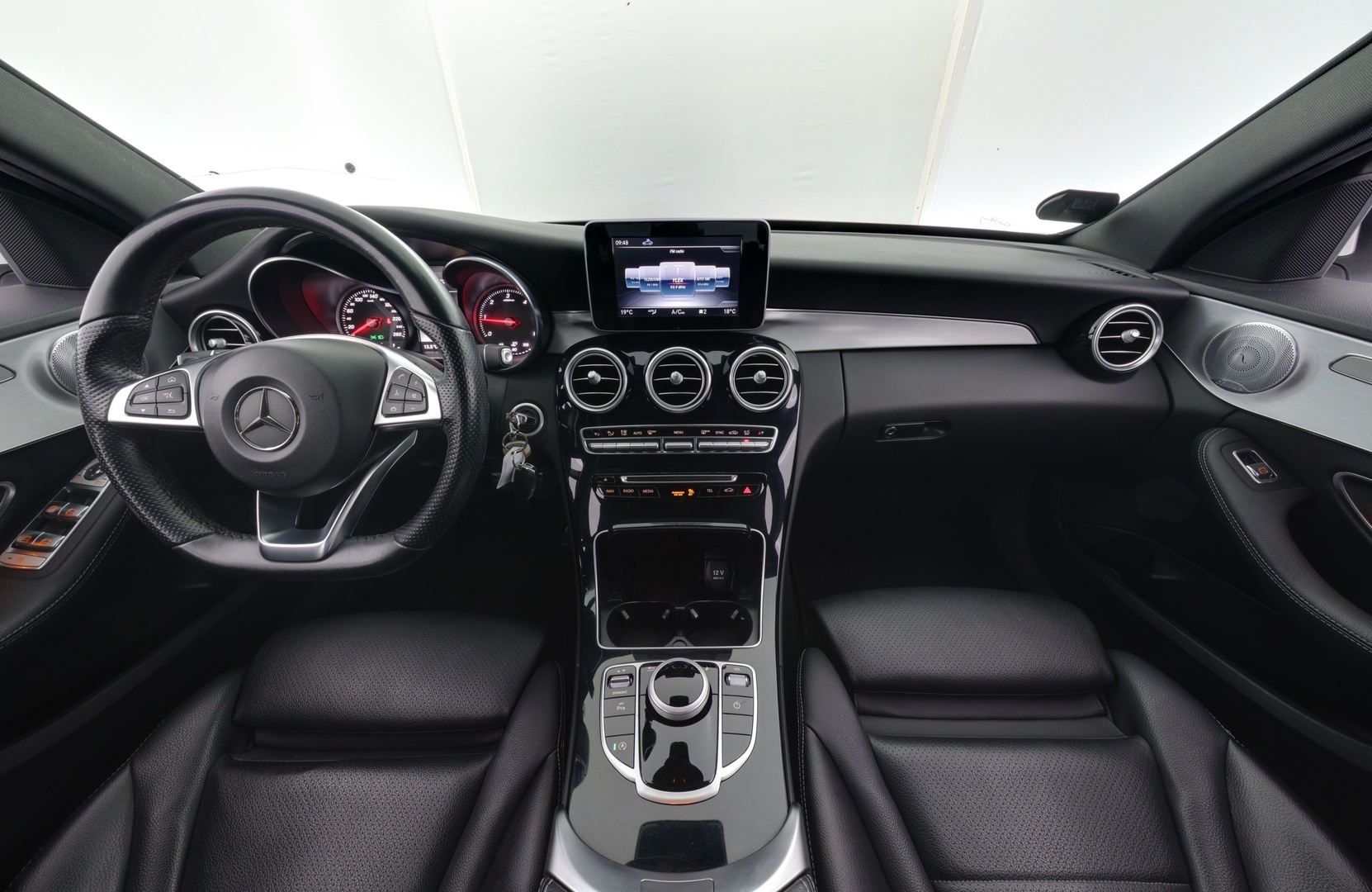 MERCEDES-BENZ C 2018