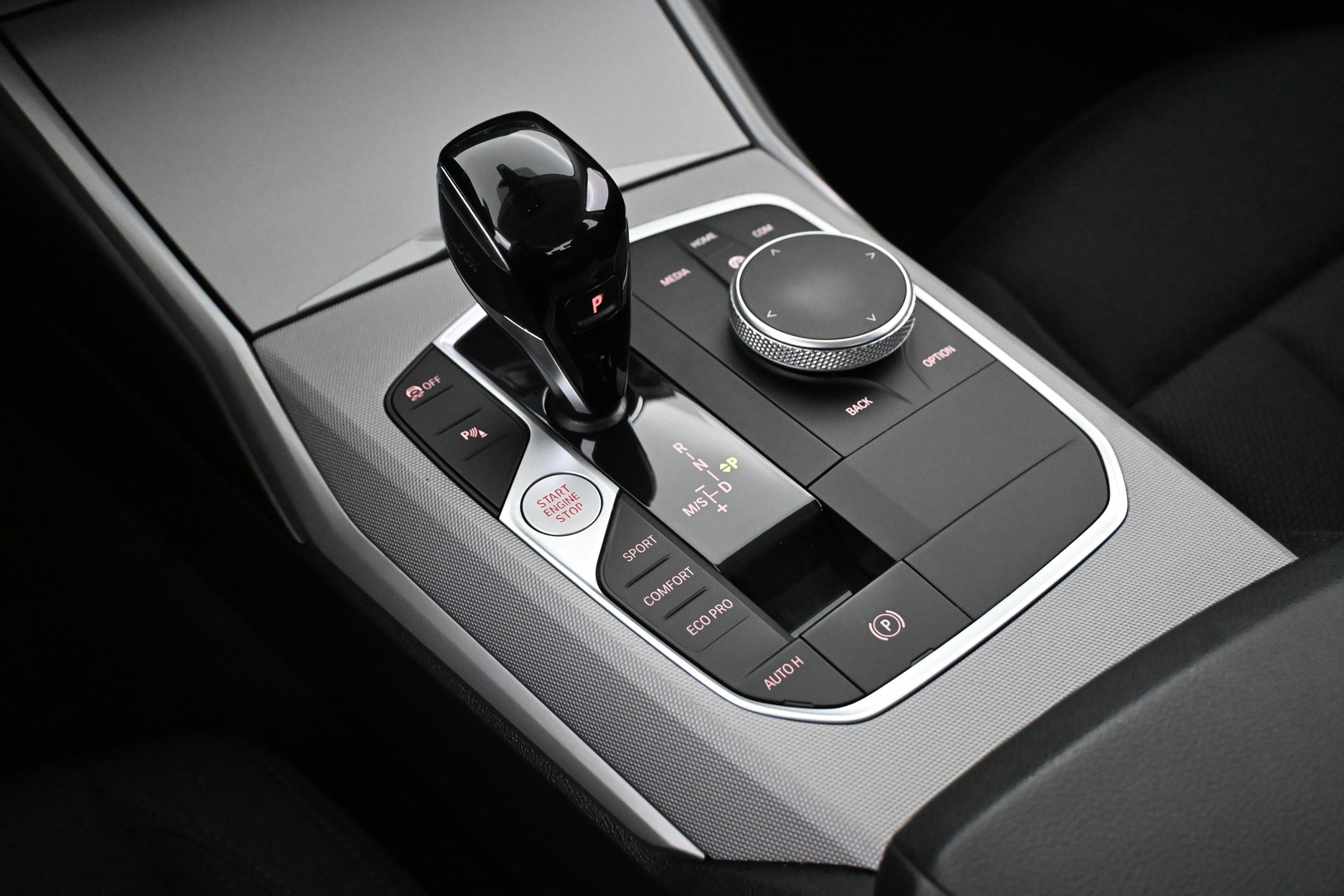 BMW 320 2022