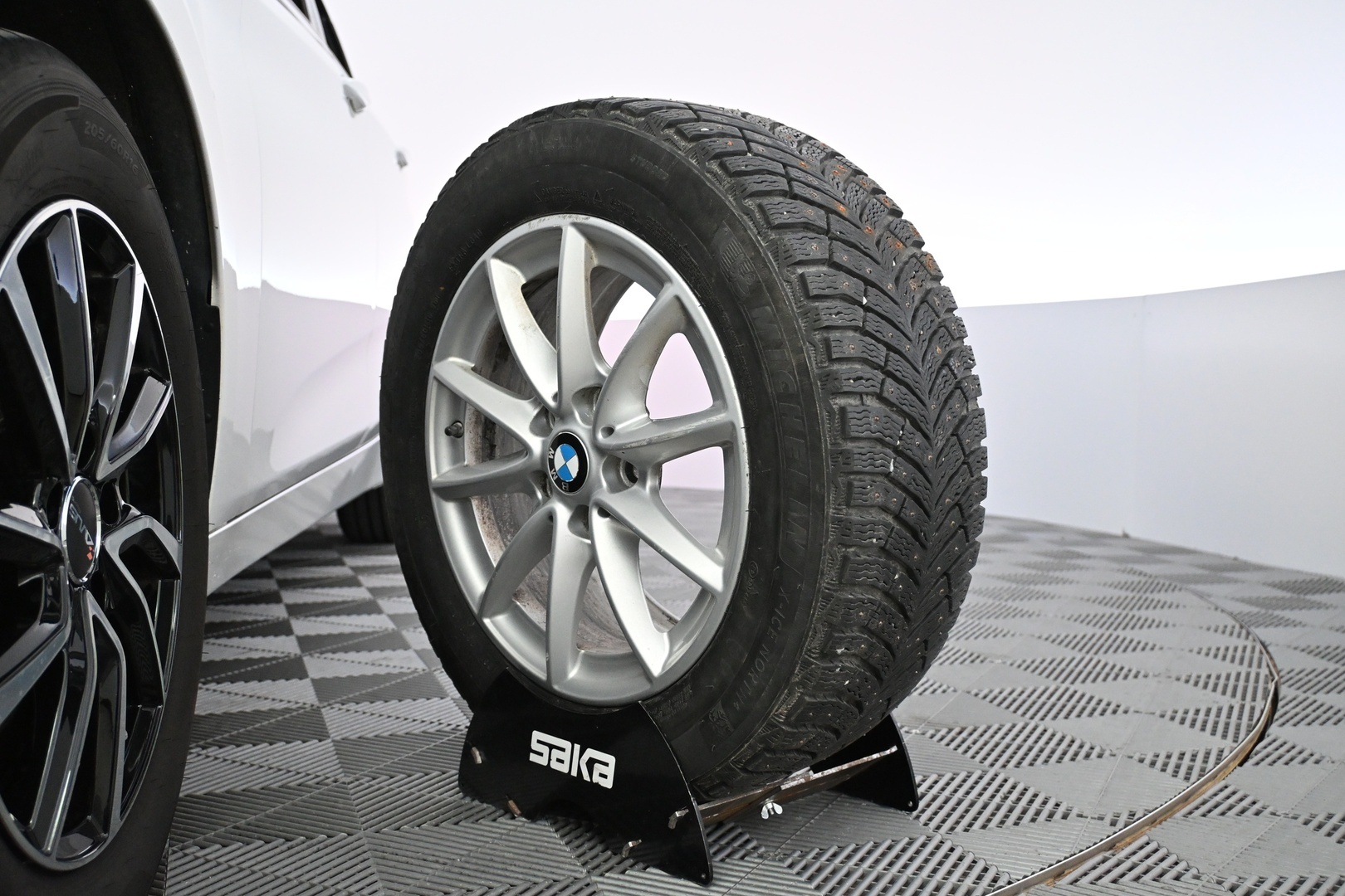 BMW 218 2016
