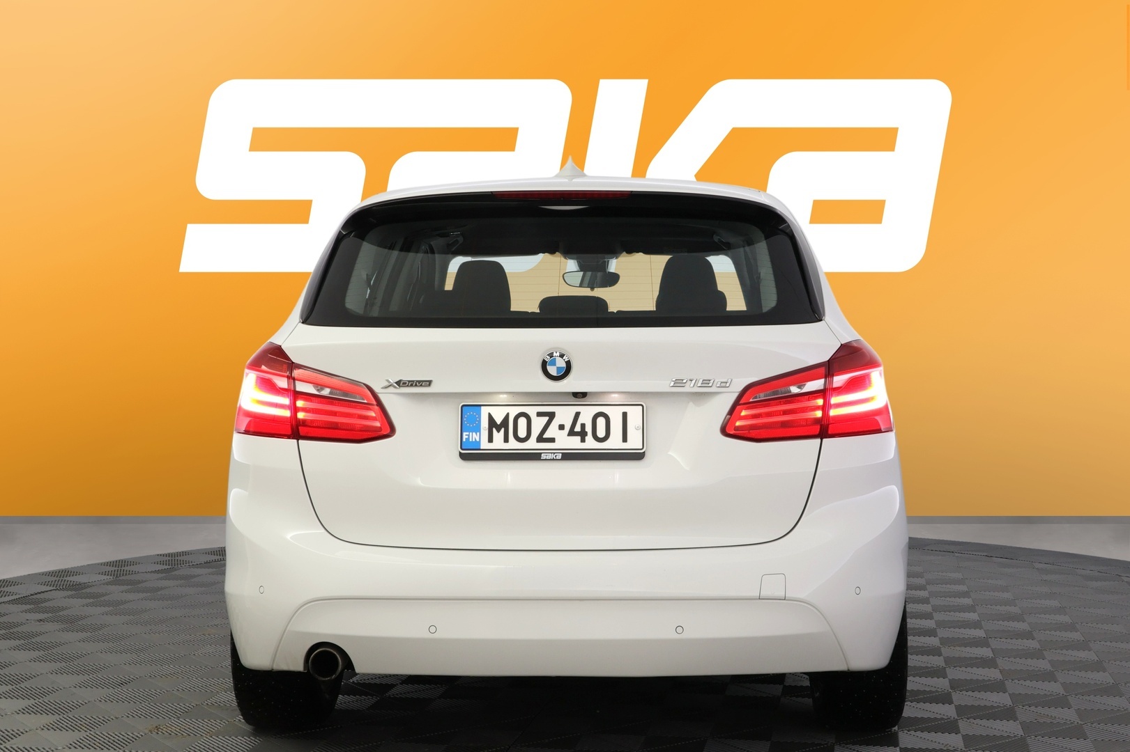BMW 218 2016