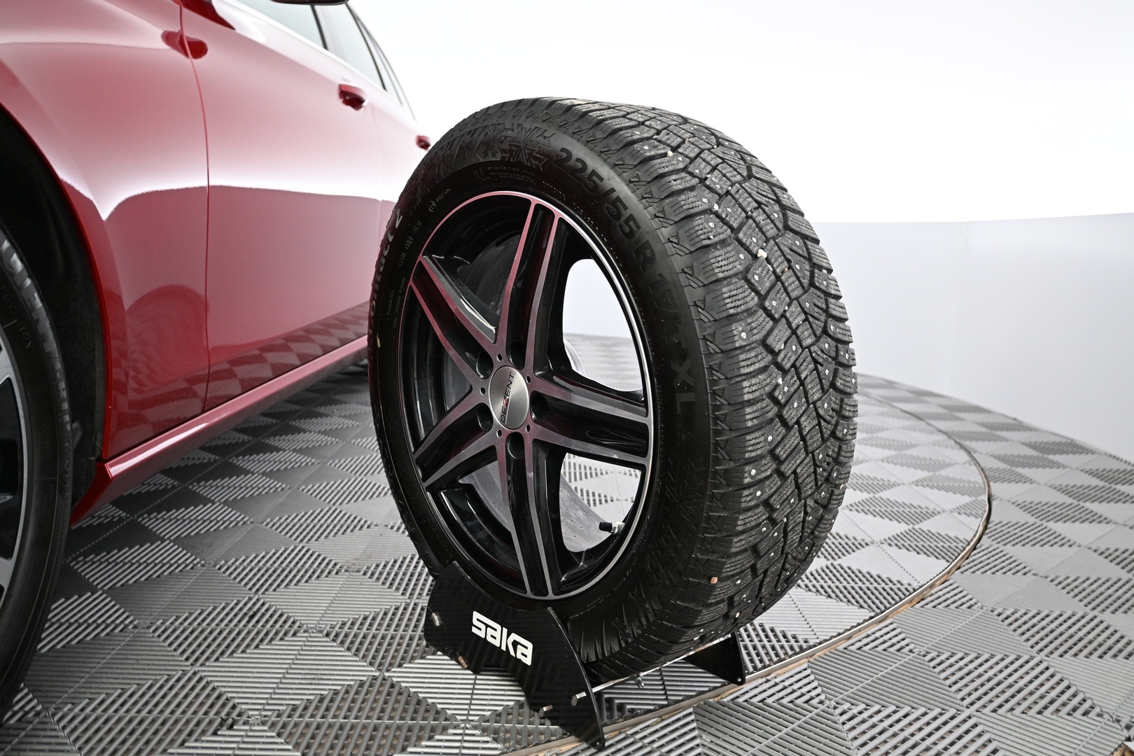 MERCEDES-BENZ E 2023