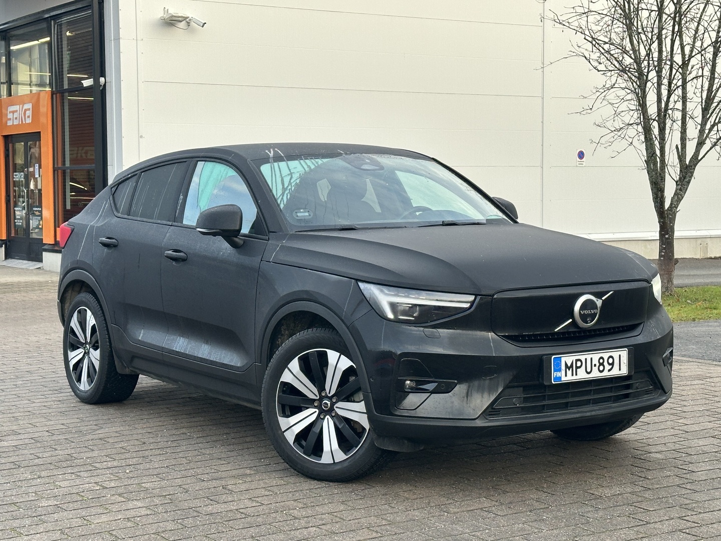 VOLVO C40 2024