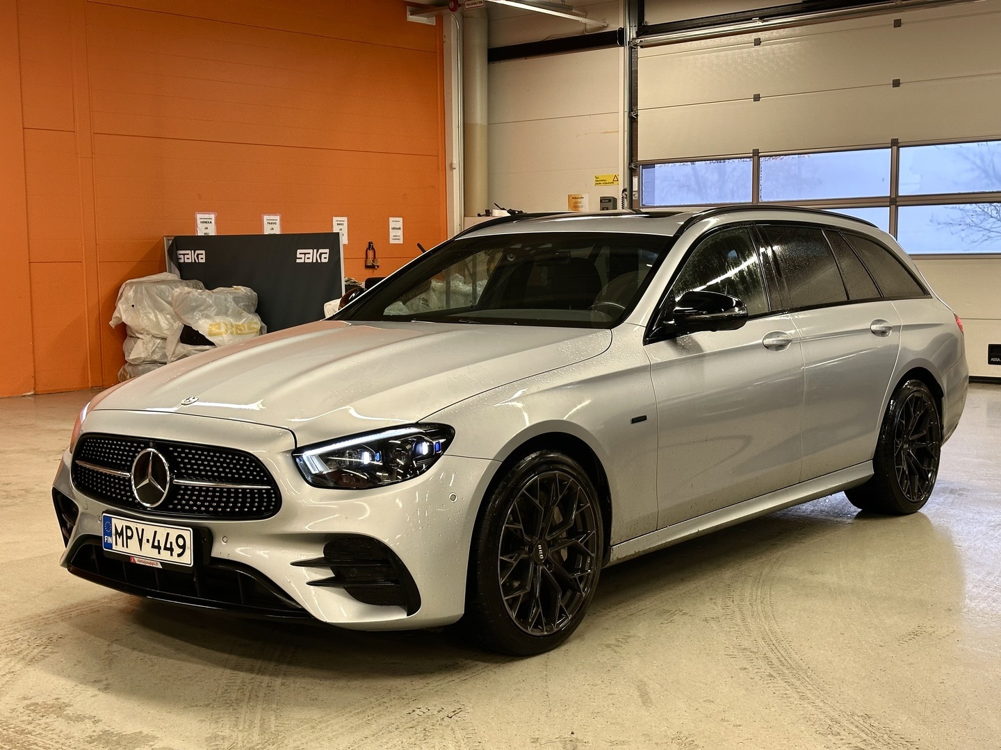 MERCEDES-BENZ E 2021
