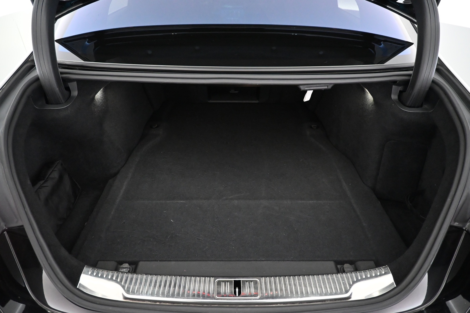 MERCEDES-BENZ S 2022