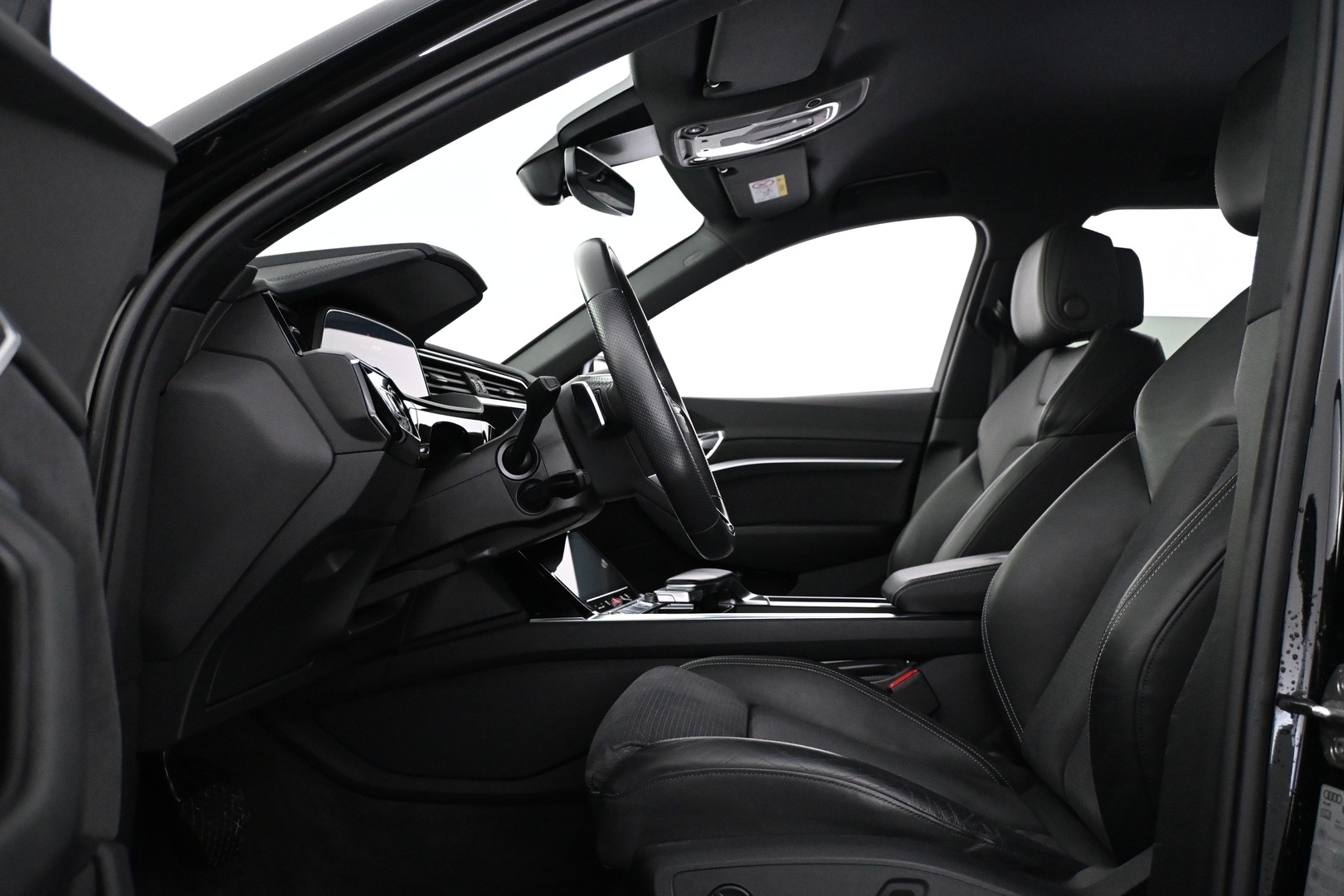 AUDI e-tron 2022