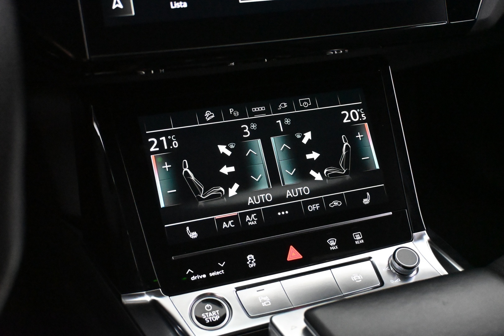 AUDI e-tron 2022