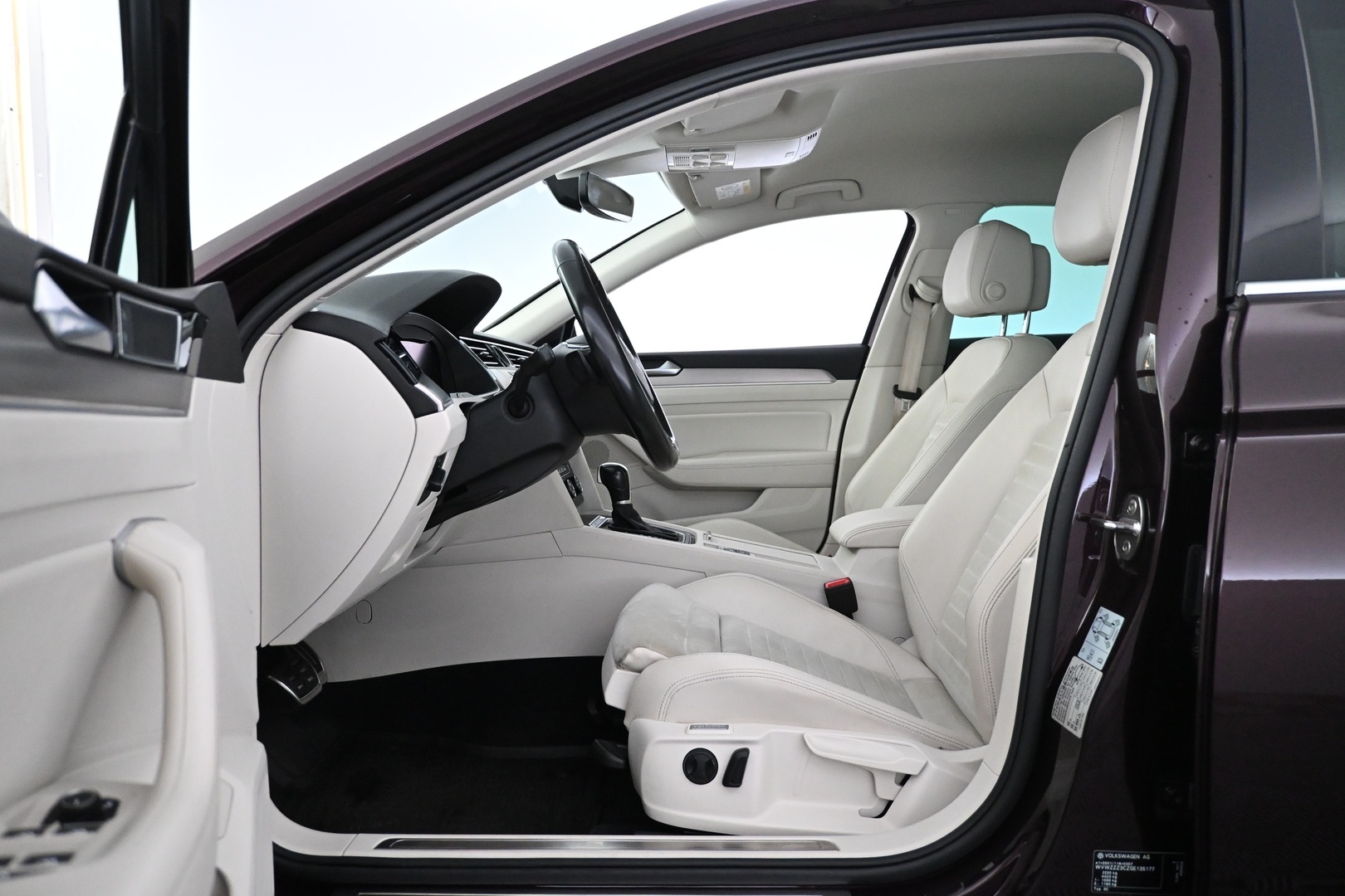 VOLKSWAGEN Passat 2016