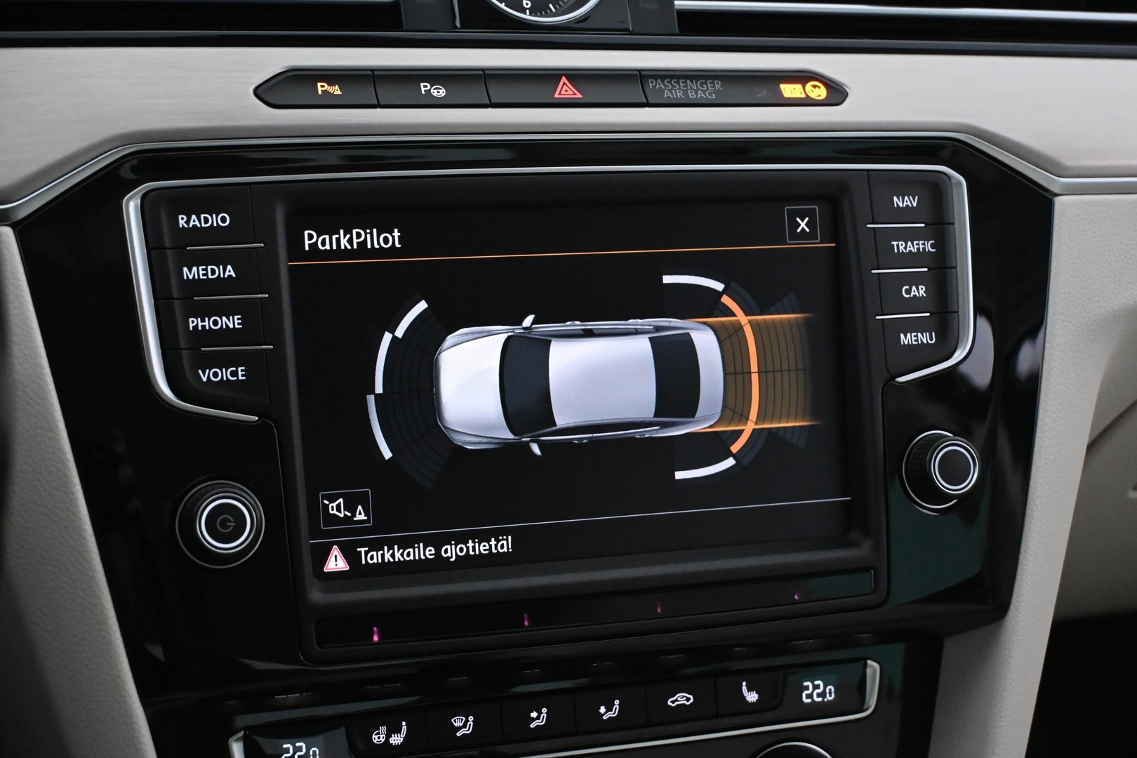VOLKSWAGEN Passat 2016