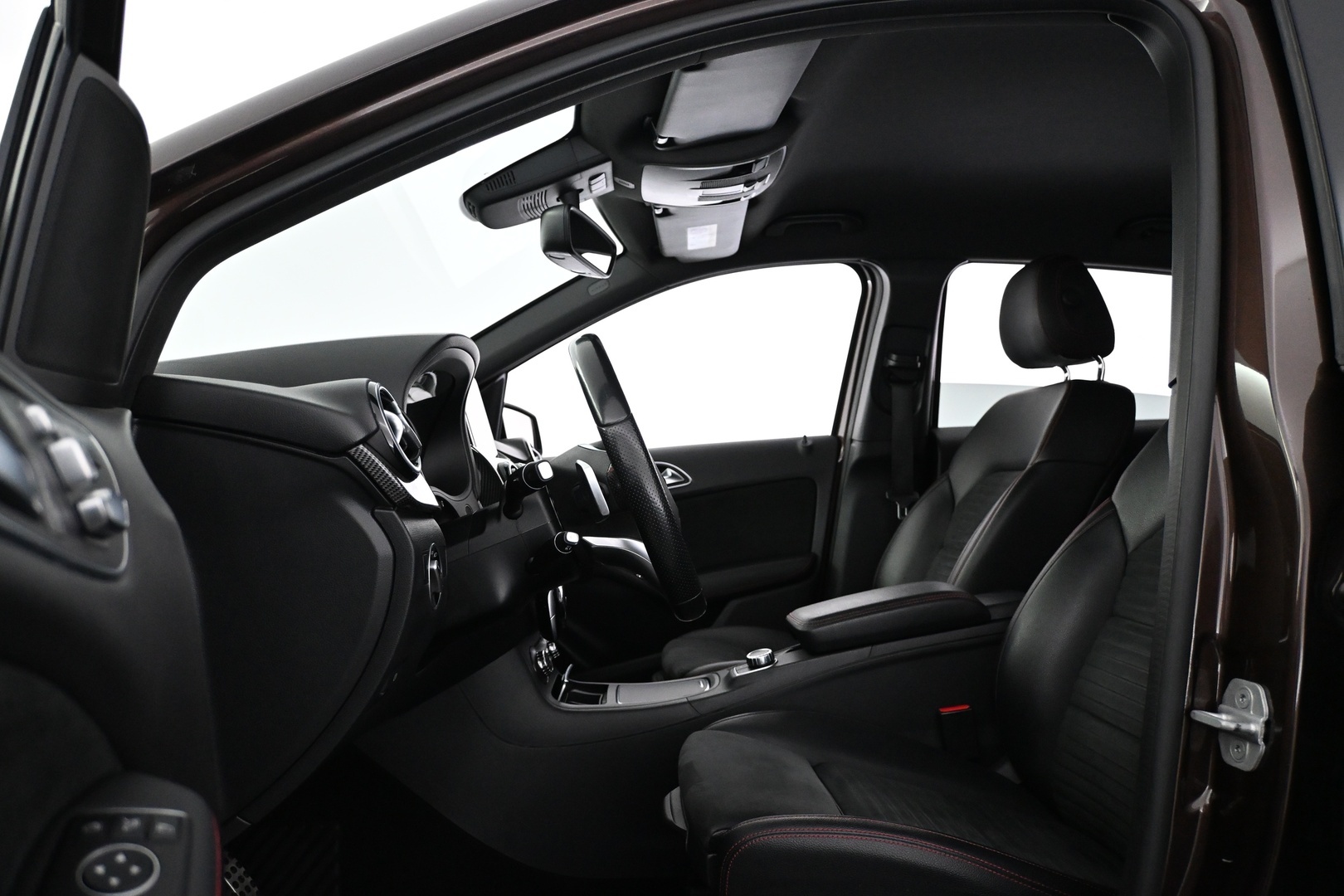 MERCEDES-BENZ B 2016