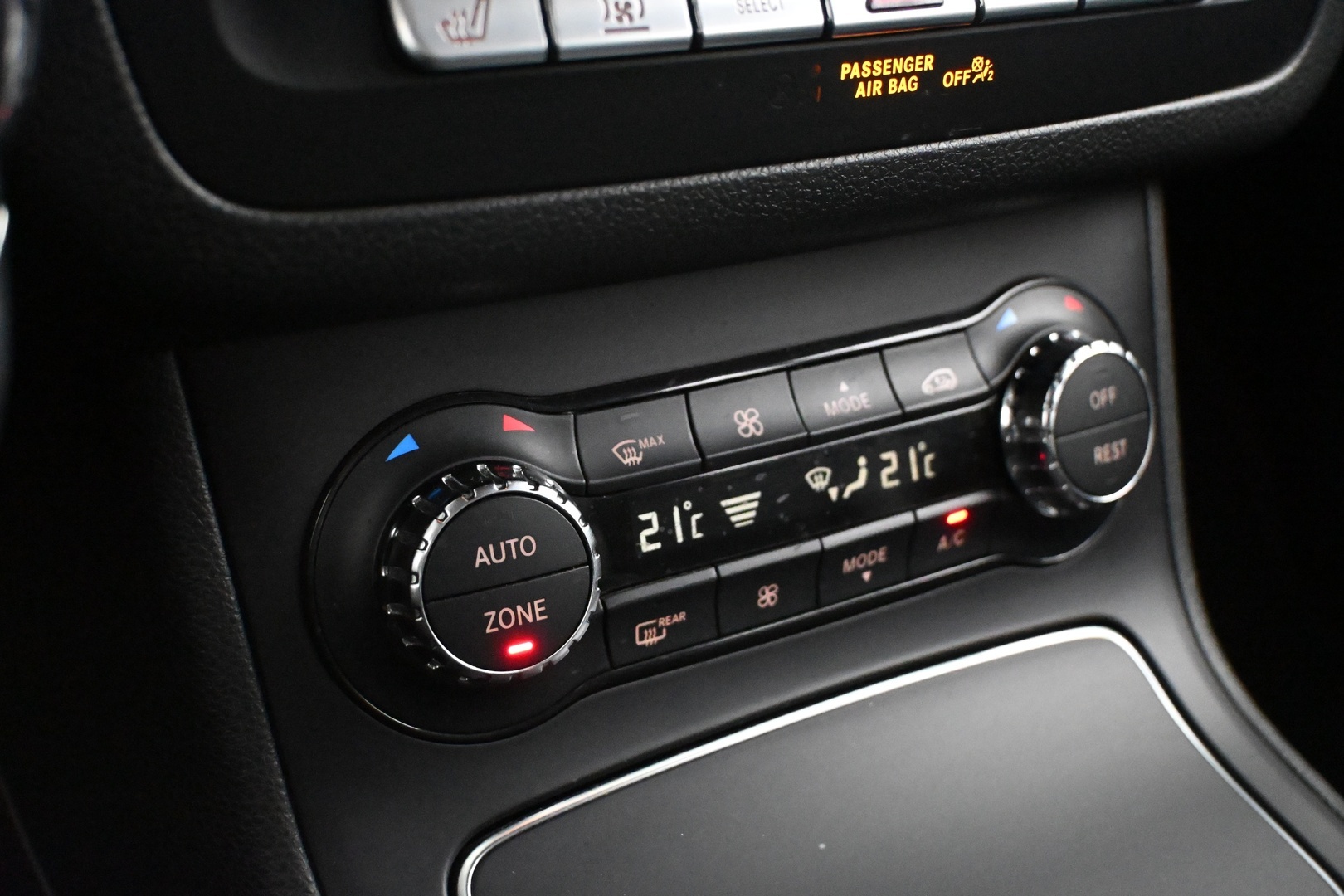 MERCEDES-BENZ B 2016