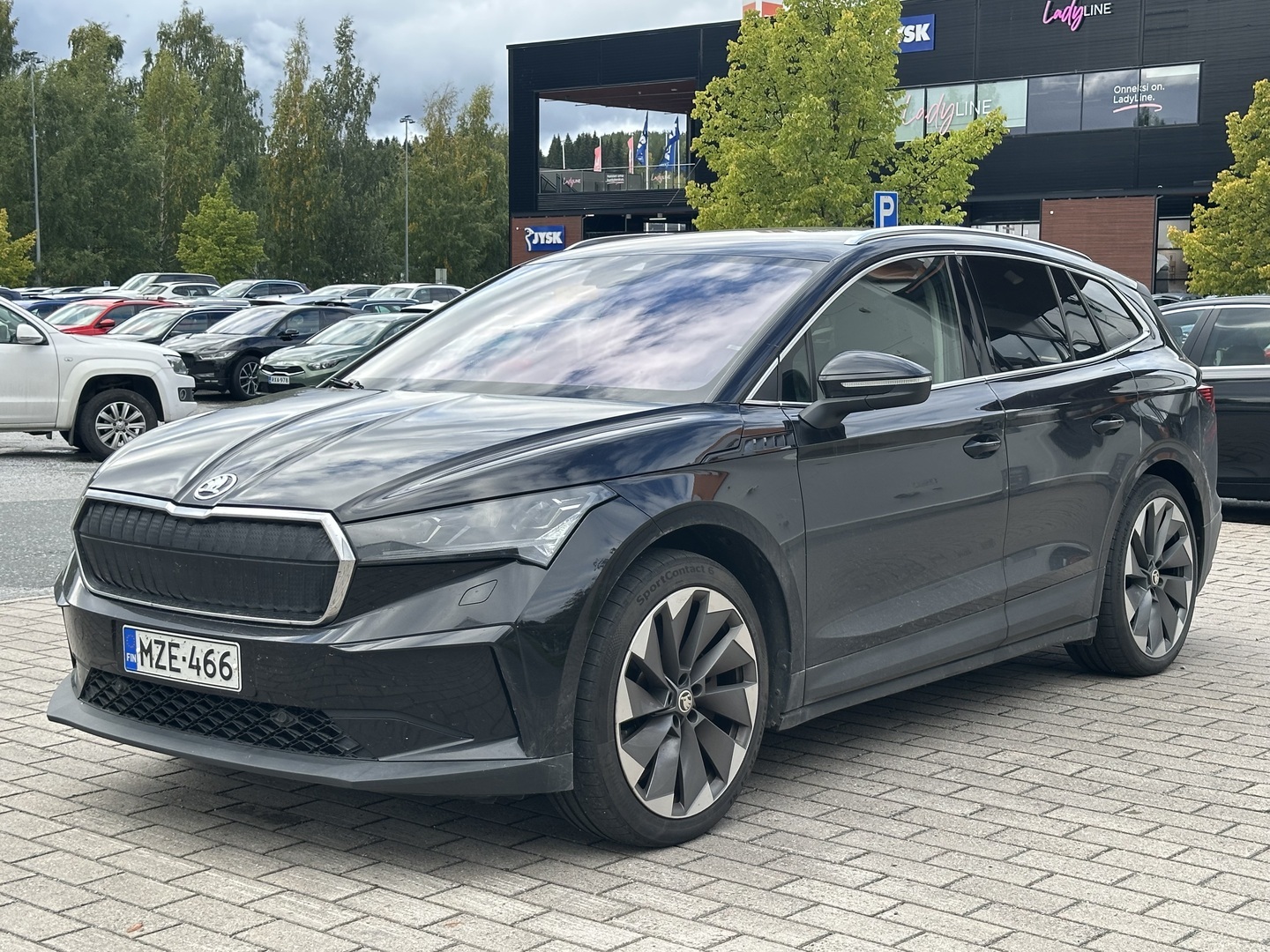 SKODA Enyaq 2021