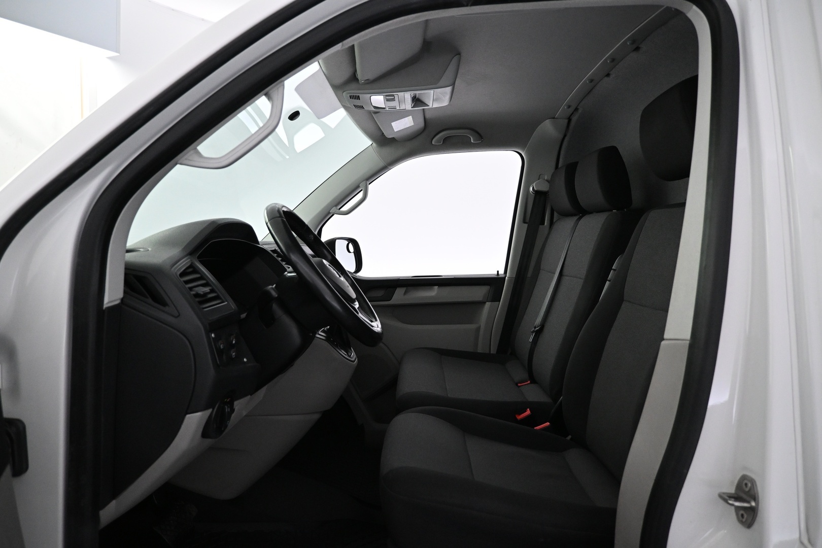 VOLKSWAGEN Transporter 2017