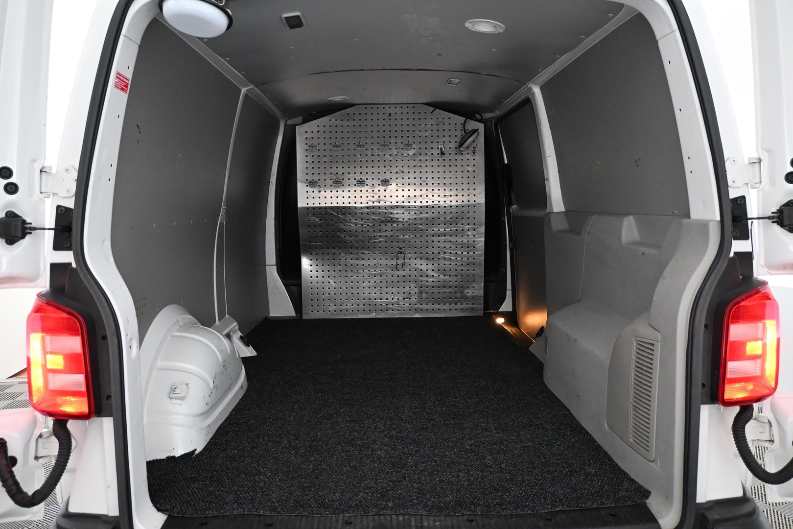 VOLKSWAGEN Transporter 2017