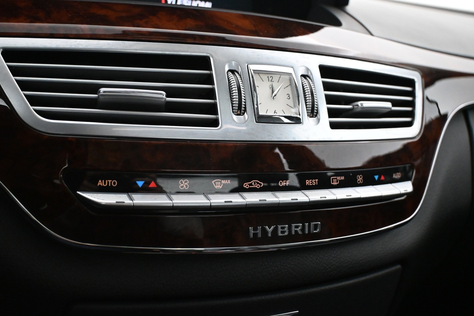 MERCEDES-BENZ S 2009