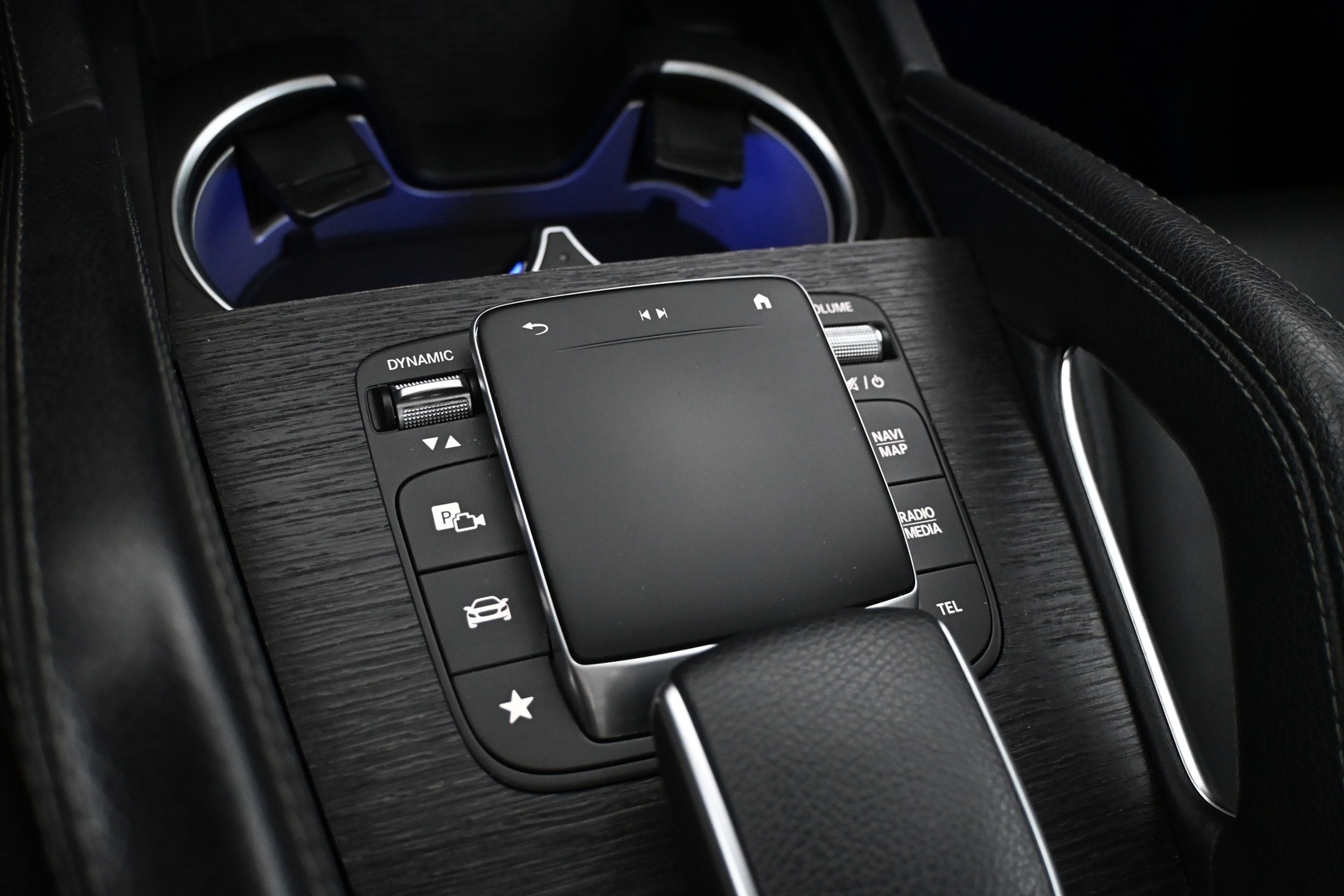 MERCEDES-BENZ GLE 2021