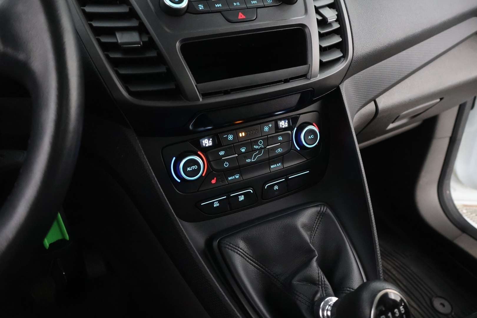 FORD Transit Connect 2018