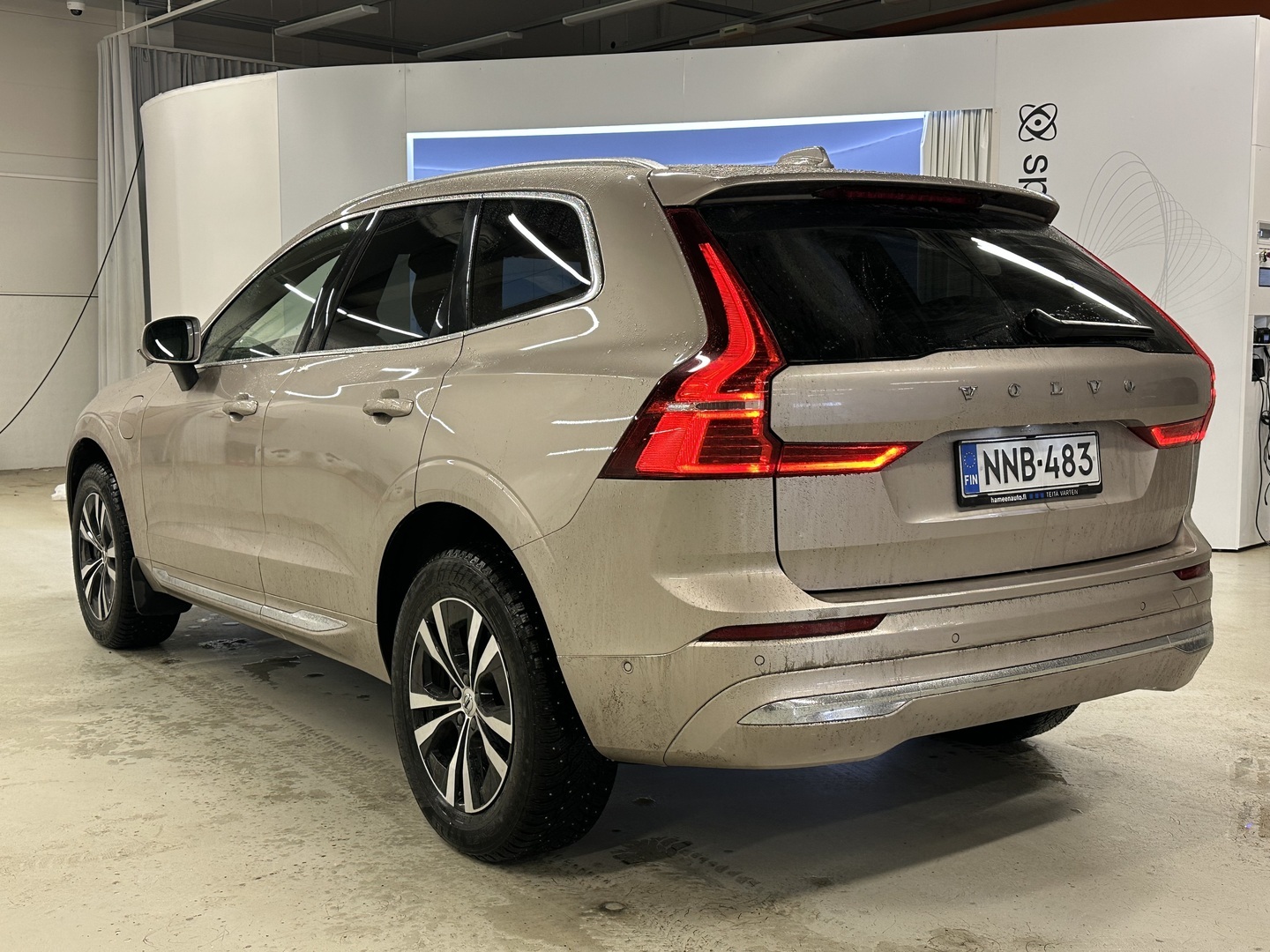 VOLVO XC60 2024