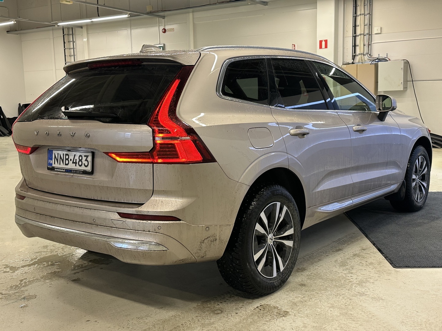 VOLVO XC60 2024