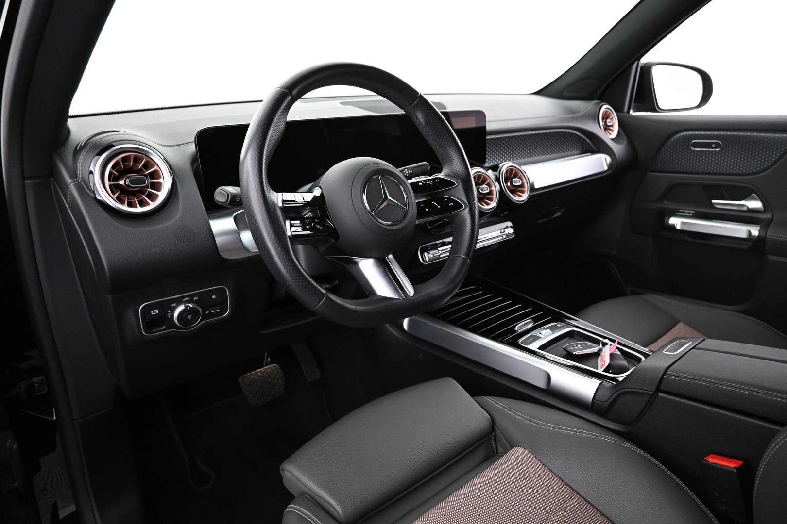 MERCEDES-BENZ EQB 2025