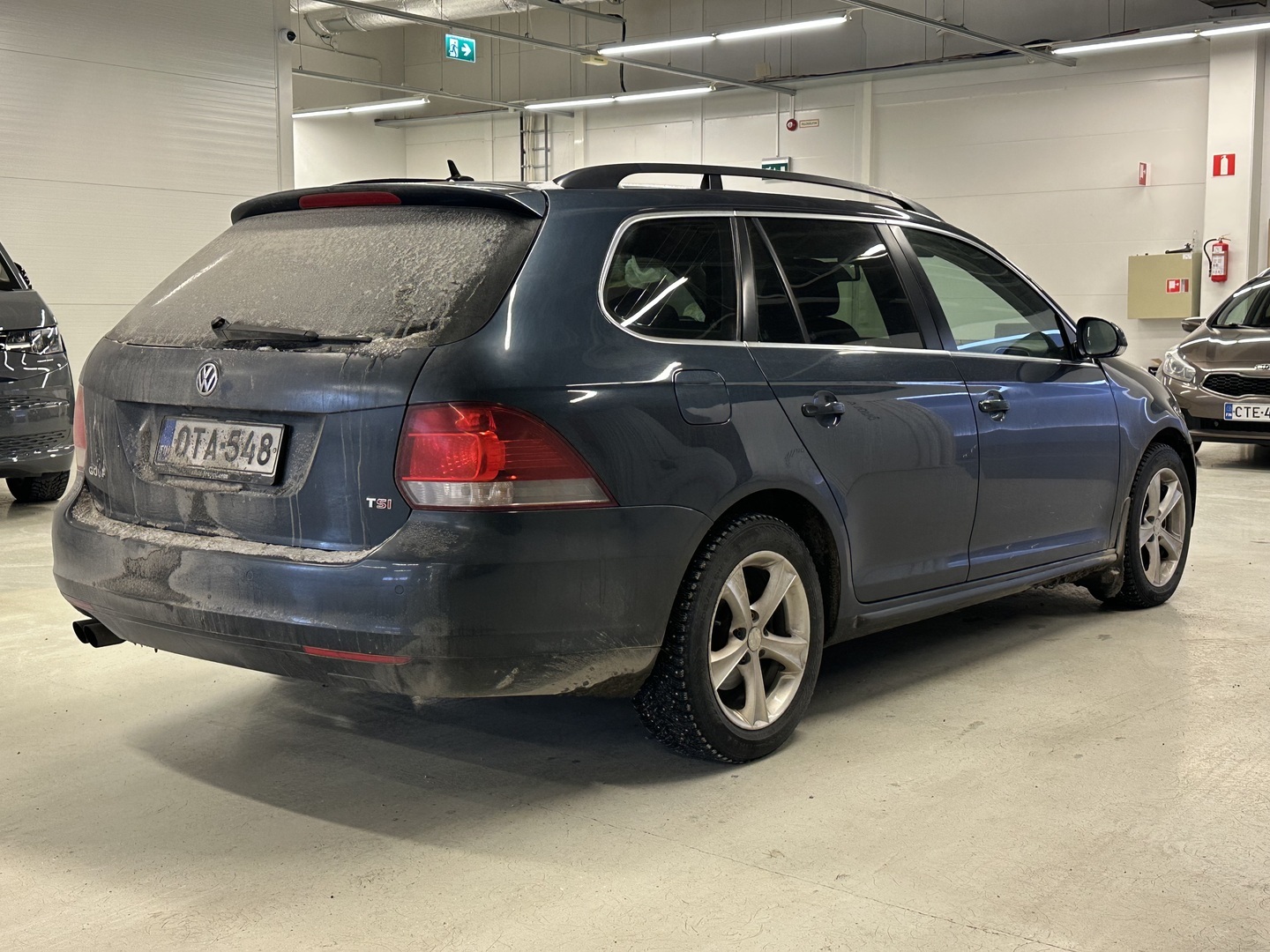 VOLKSWAGEN Golf 2010