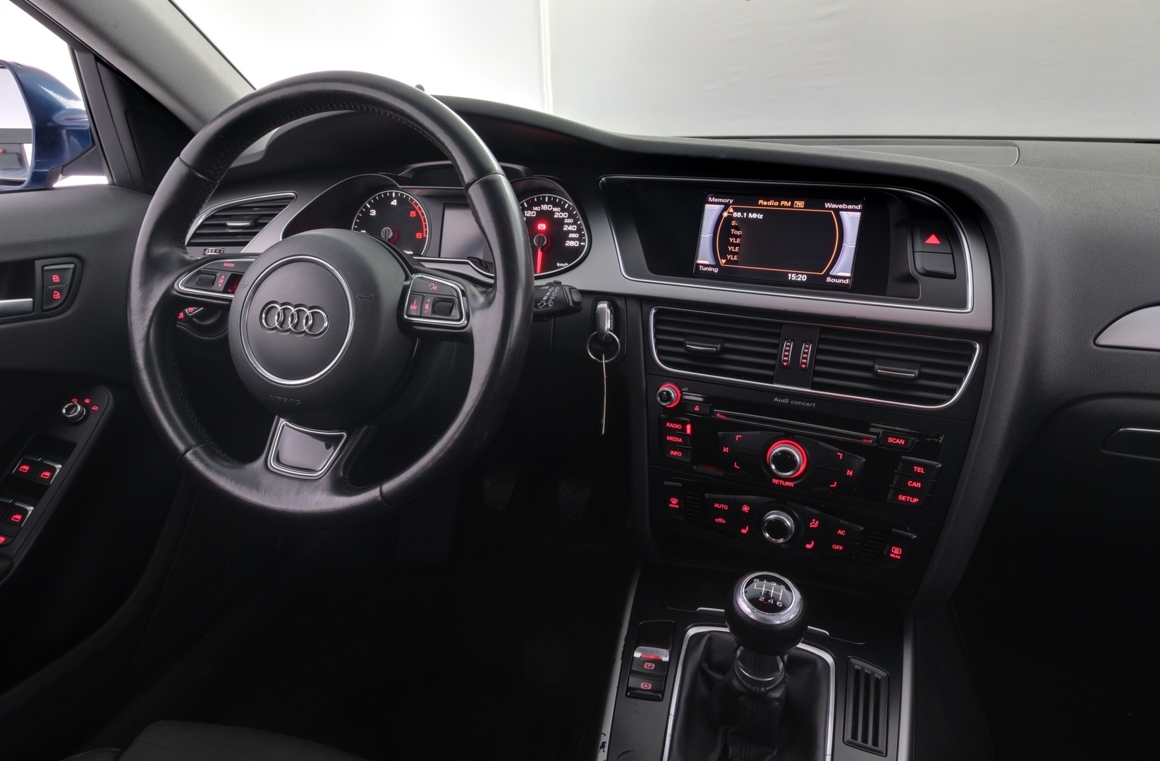 AUDI A4 2013