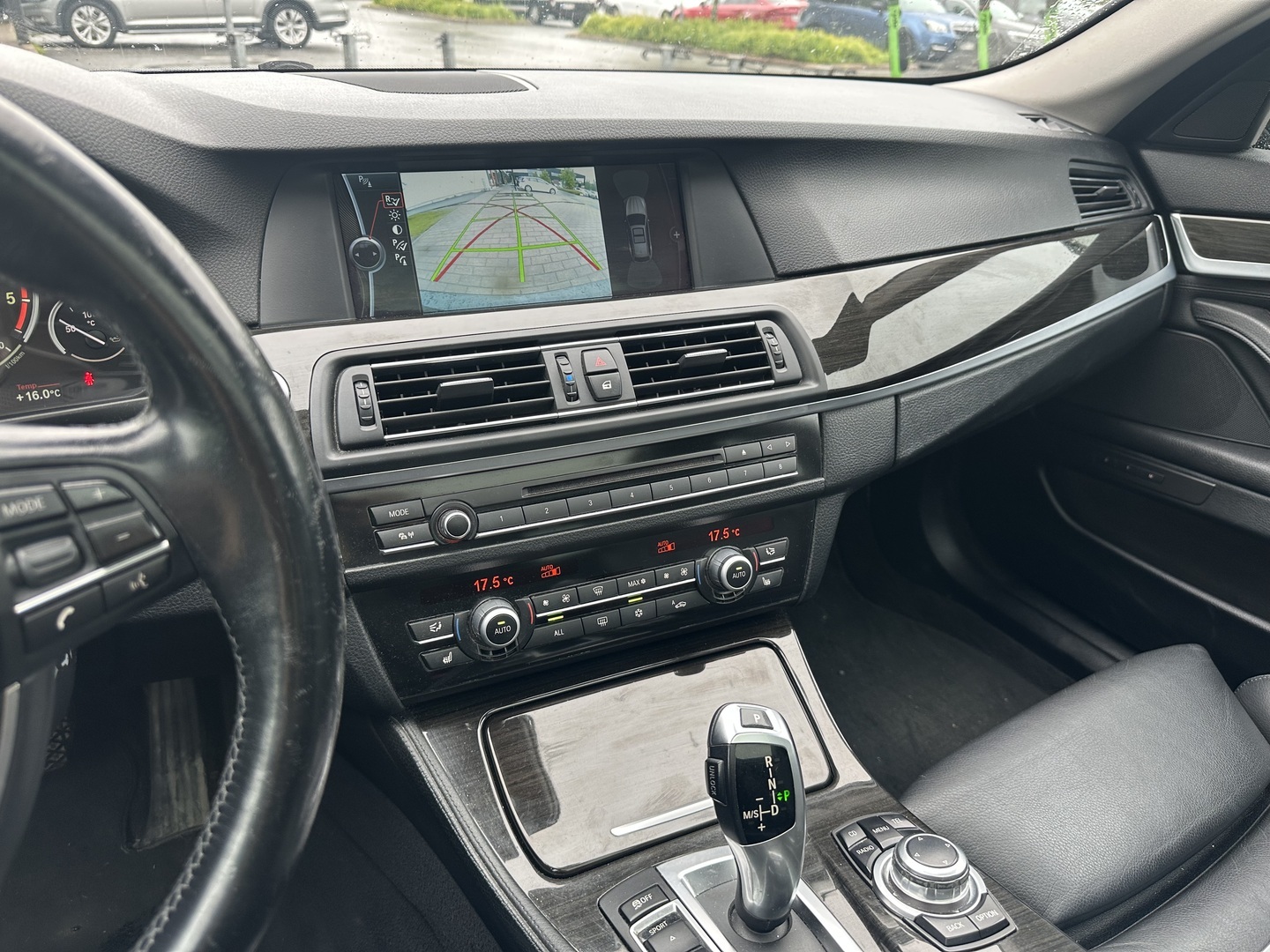 BMW 530 2011