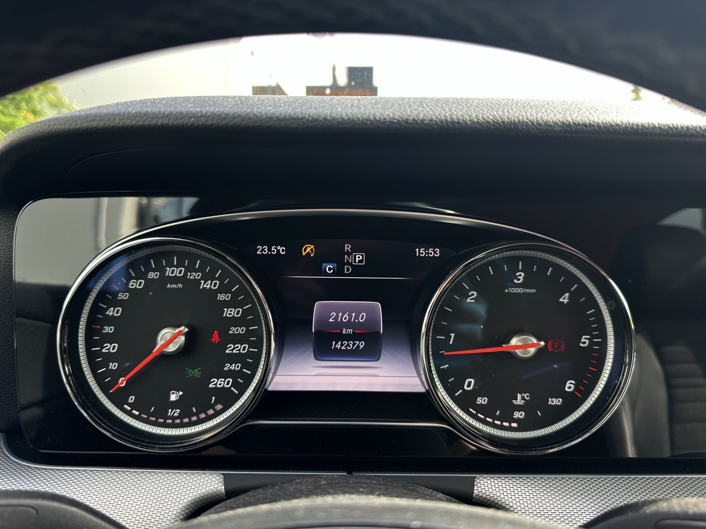 MERCEDES-BENZ E 2017