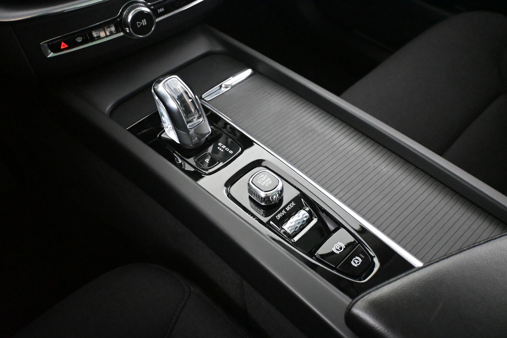 VOLVO XC60 2019