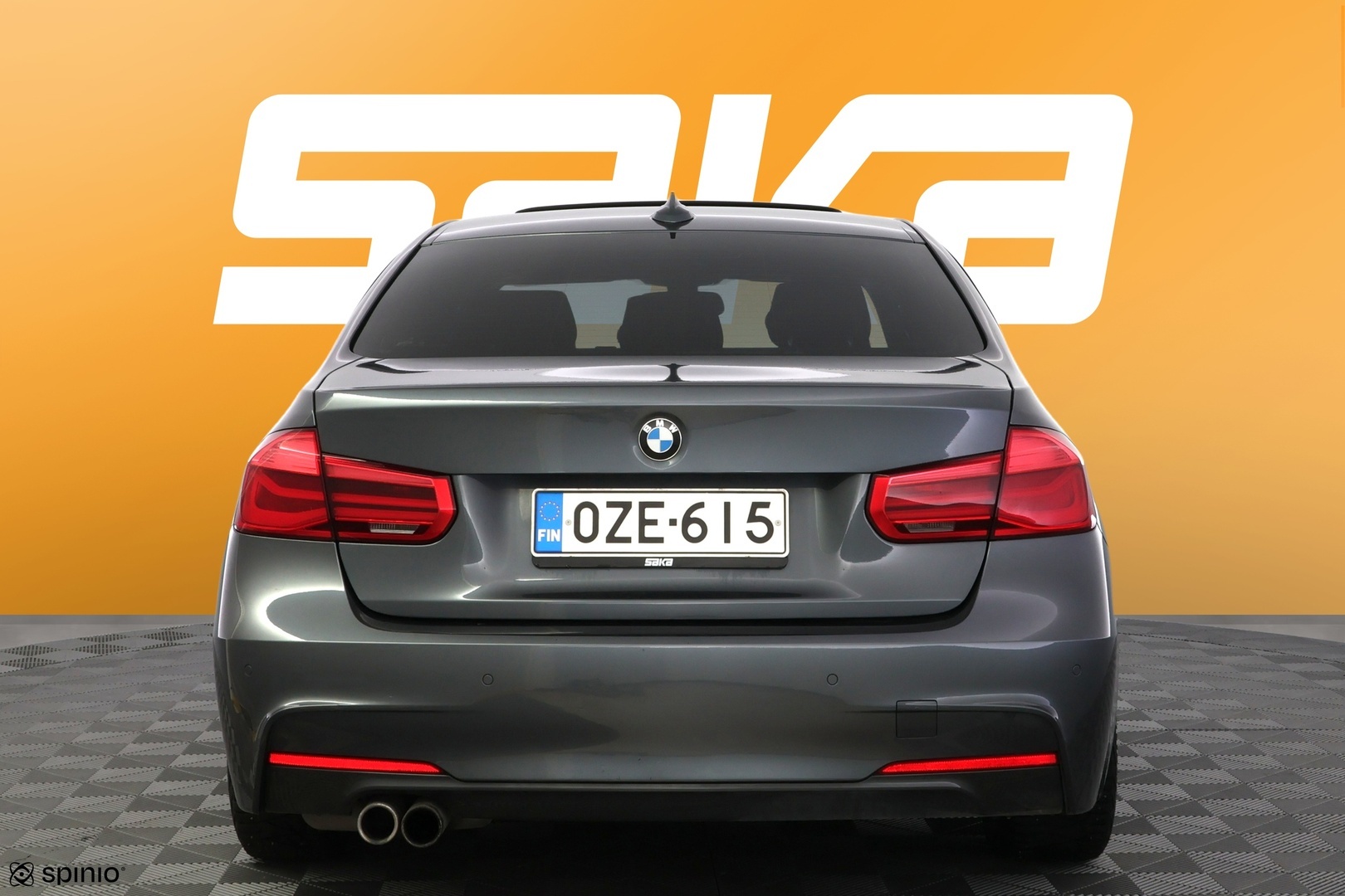BMW 330 2017