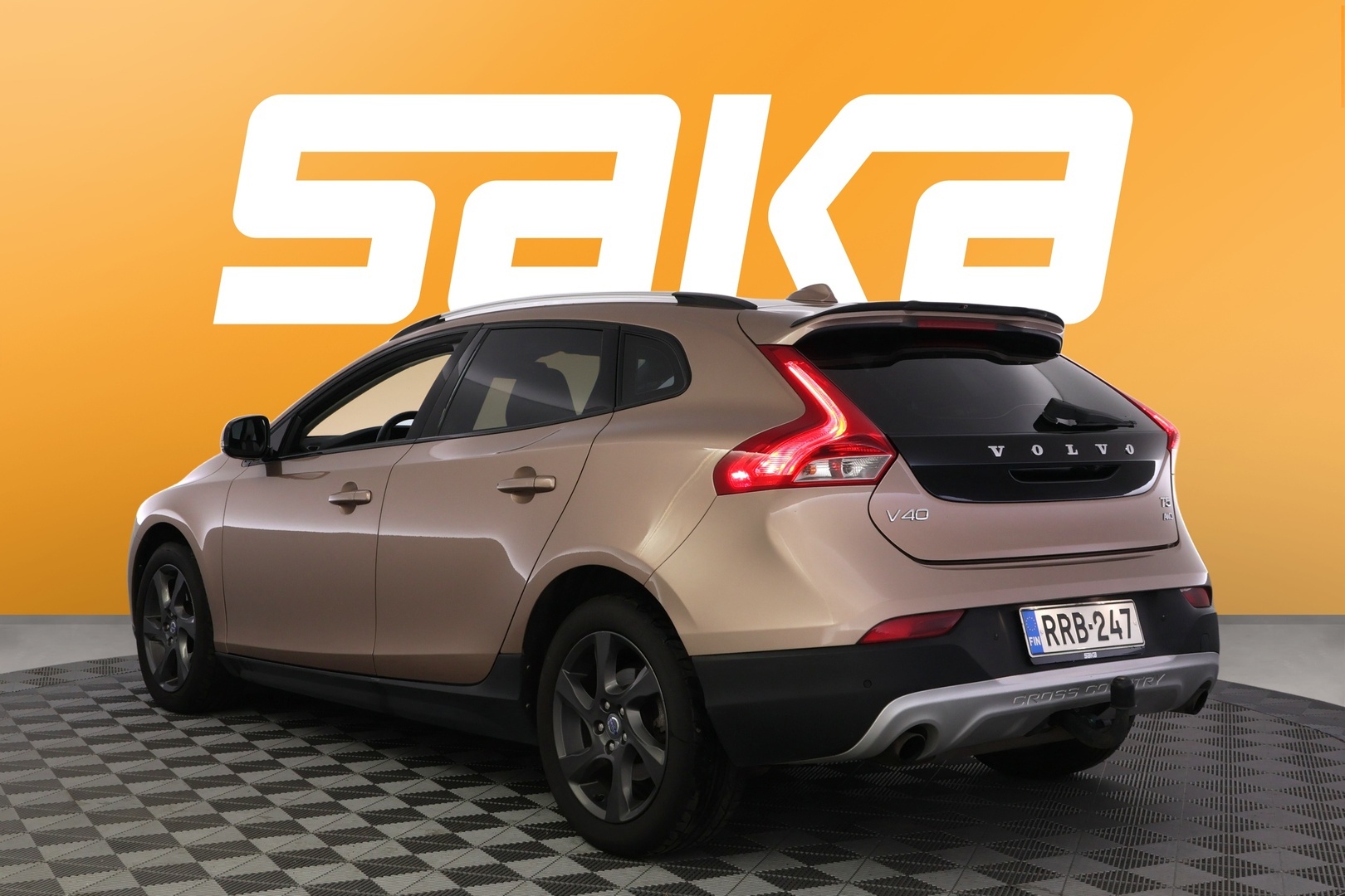 VOLVO V40 Cross Country 2013