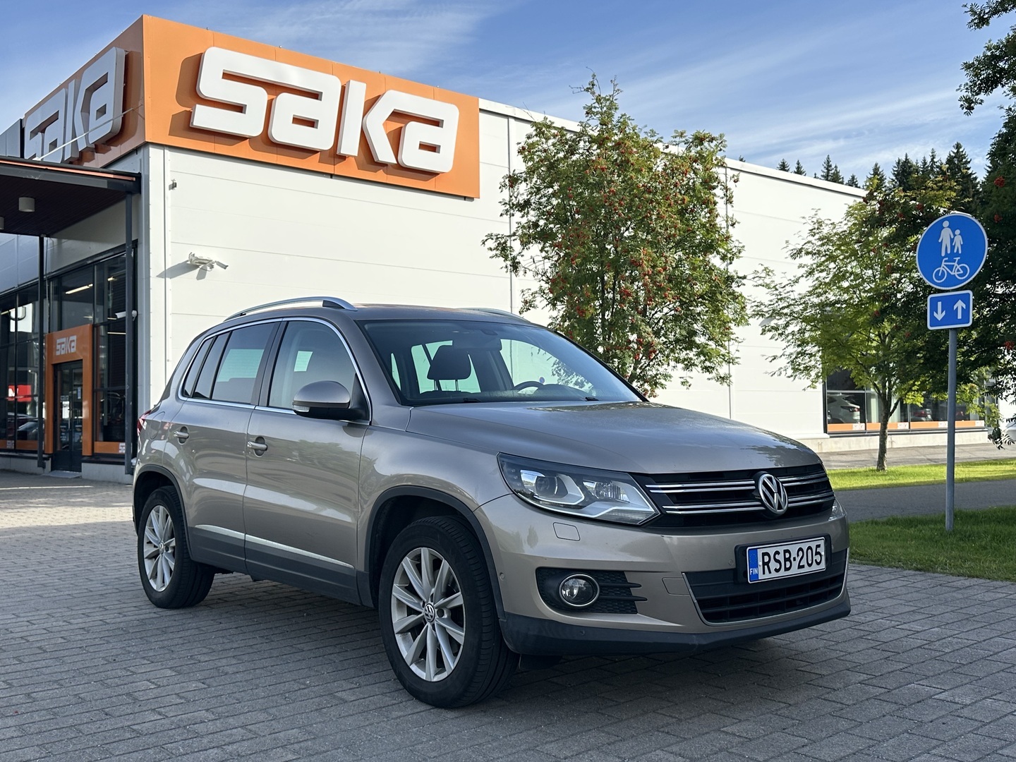 VOLKSWAGEN Tiguan 2016